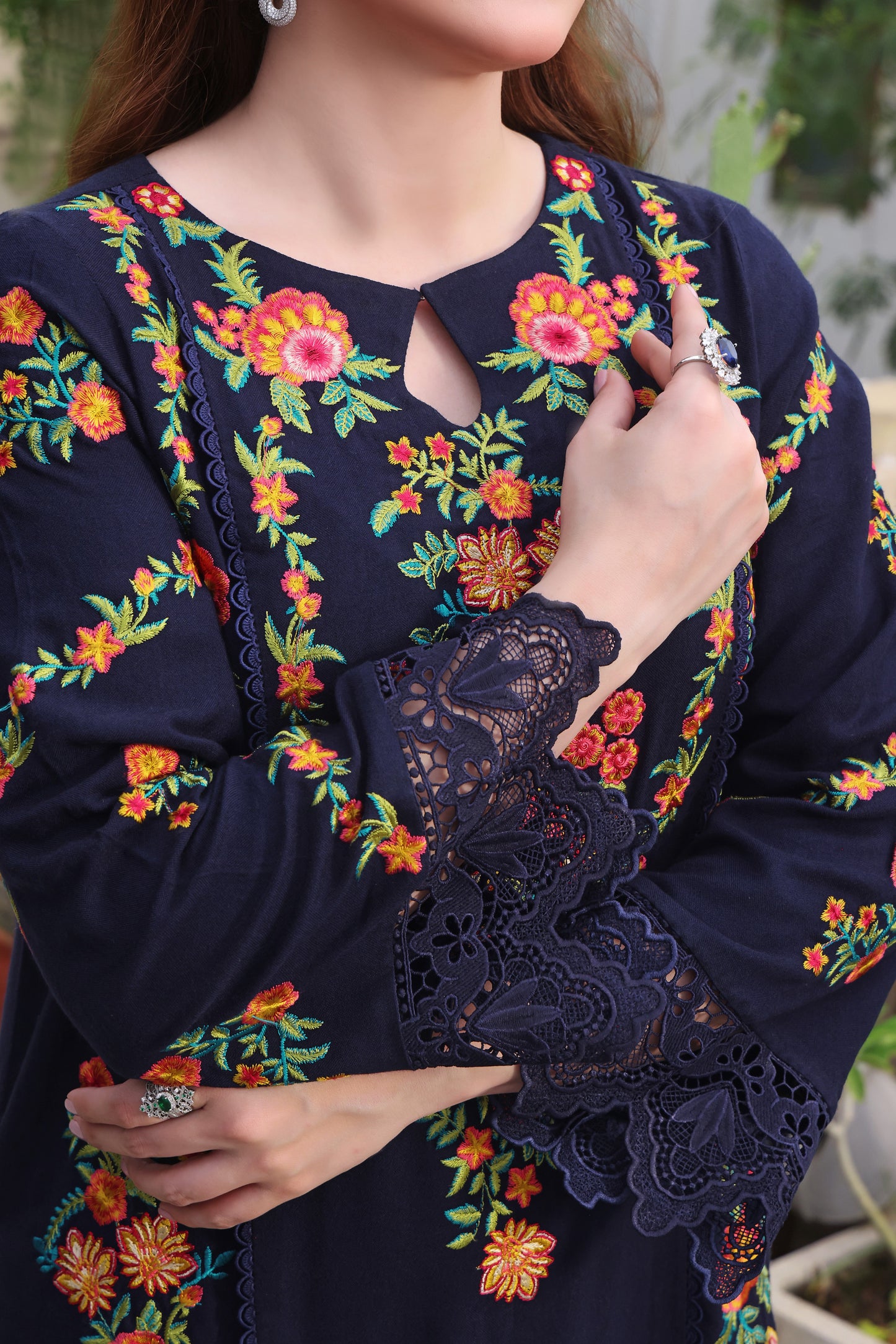 Aneelas Stitched Winter Peach Wool Emb 3pc [MOMINA-02] [Dispatch Time 2 Months]