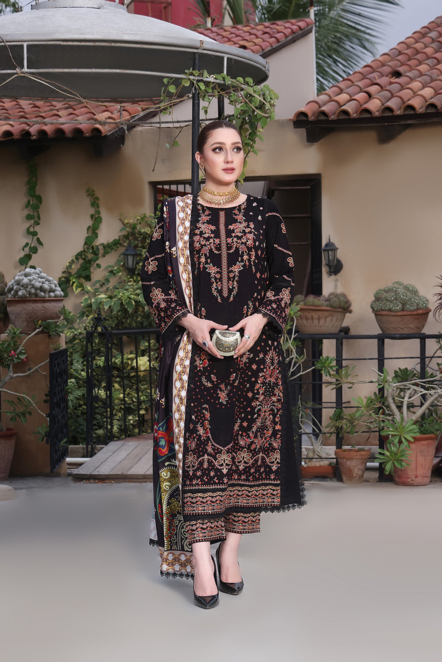Aneelas Stitched Winter Peach Wool Emb 3pc [MOMINA-01] [Dispatch Time 2 Months]