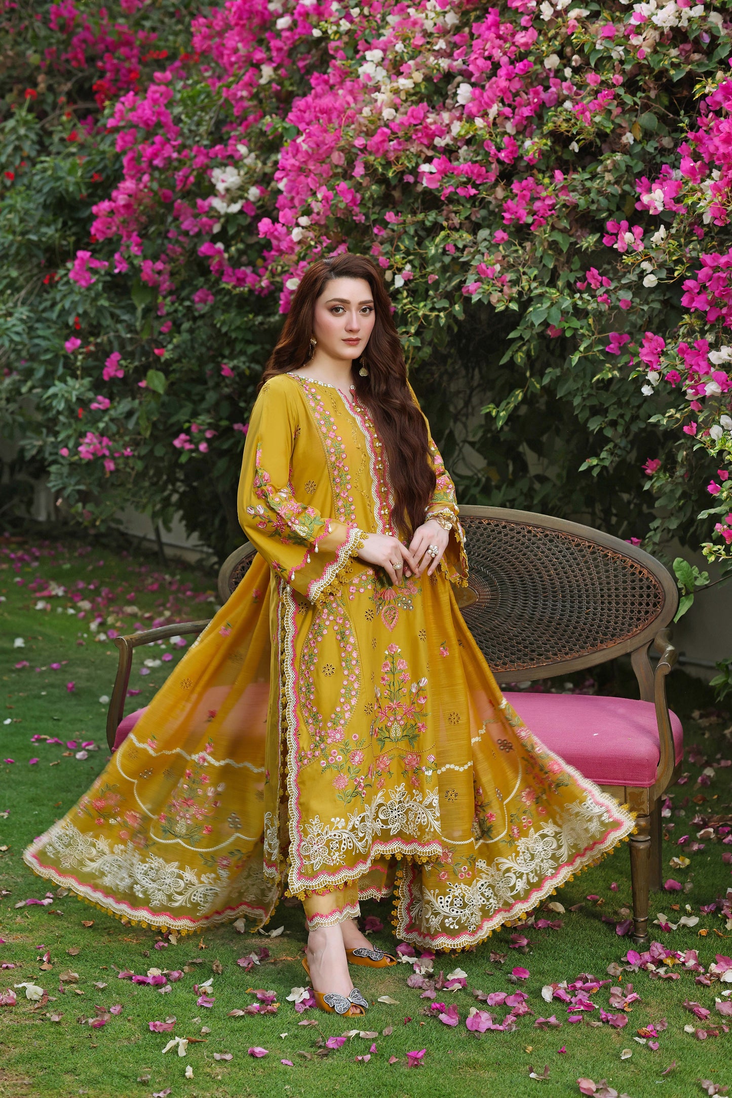 Rs 19500 Aneelas Stitched Luxury Lawn Emb 3pc [LUX-26-71] [Dispatch Time 2 Months]