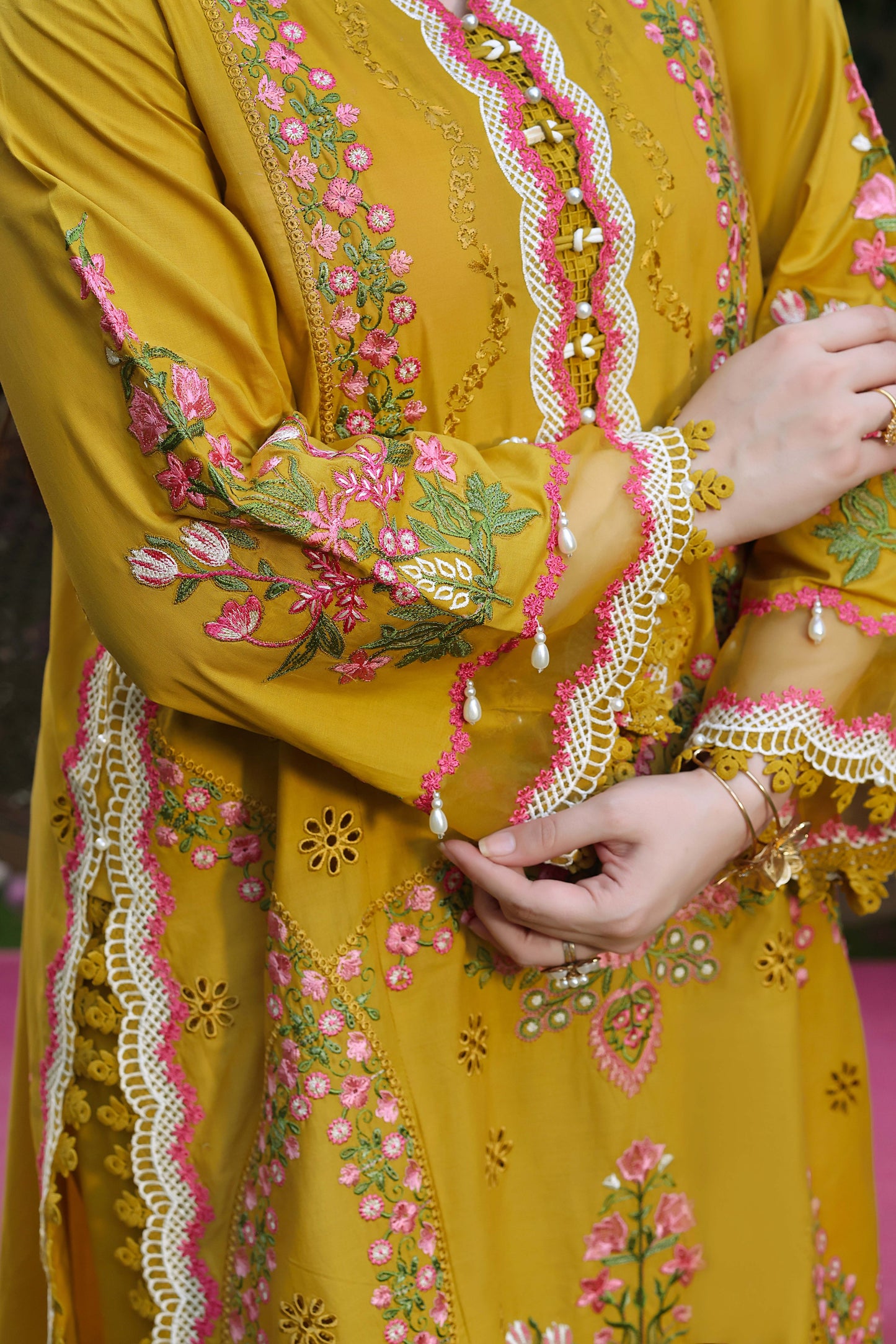 Rs 19500 Aneelas Stitched Luxury Lawn Emb 3pc [LUX-26-71] [Dispatch Time 2 Months]