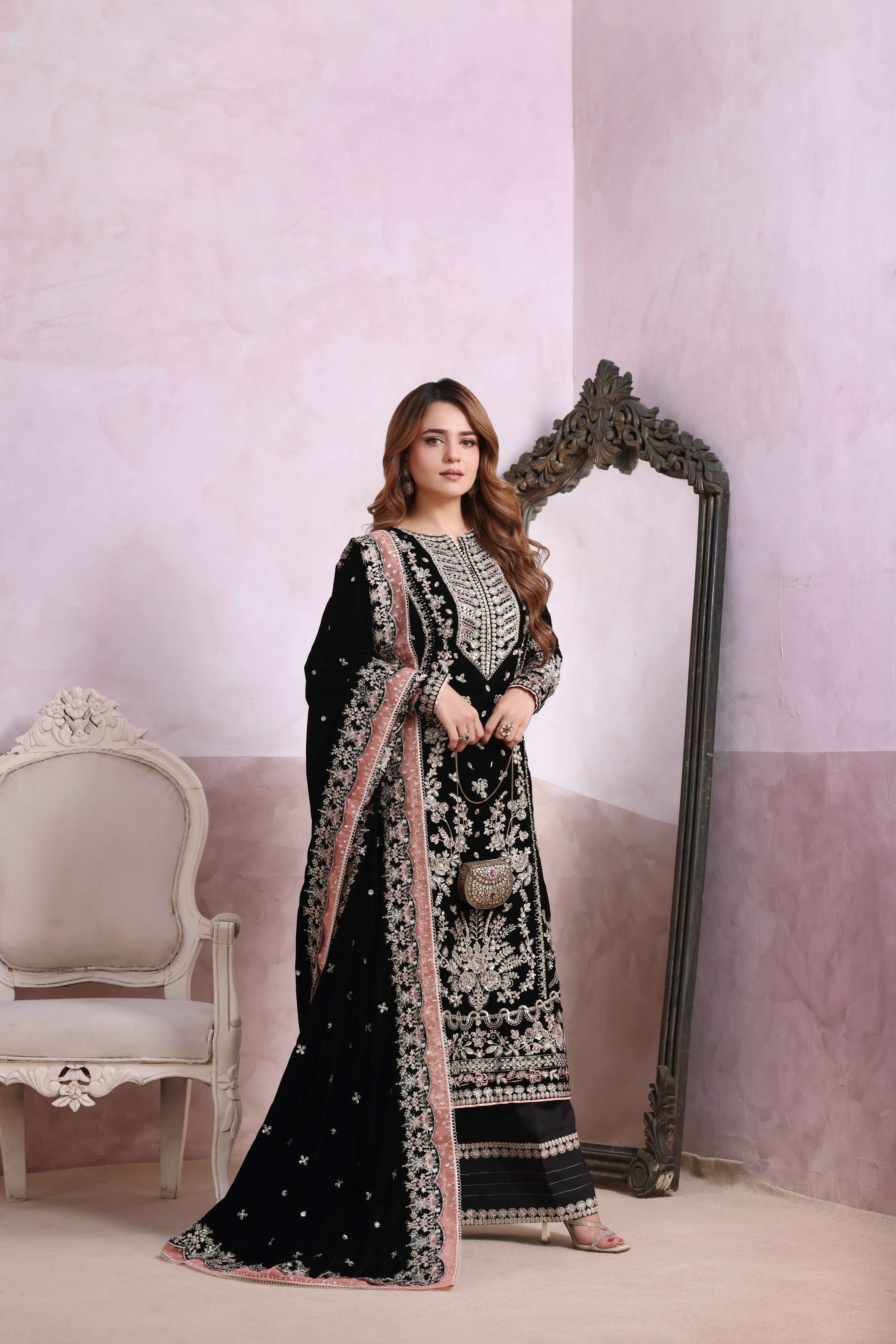 Aneelas Stitched Wedding Velvet Emb 3pc [SUMBAL-01] [Dispatch Time 2 Months]