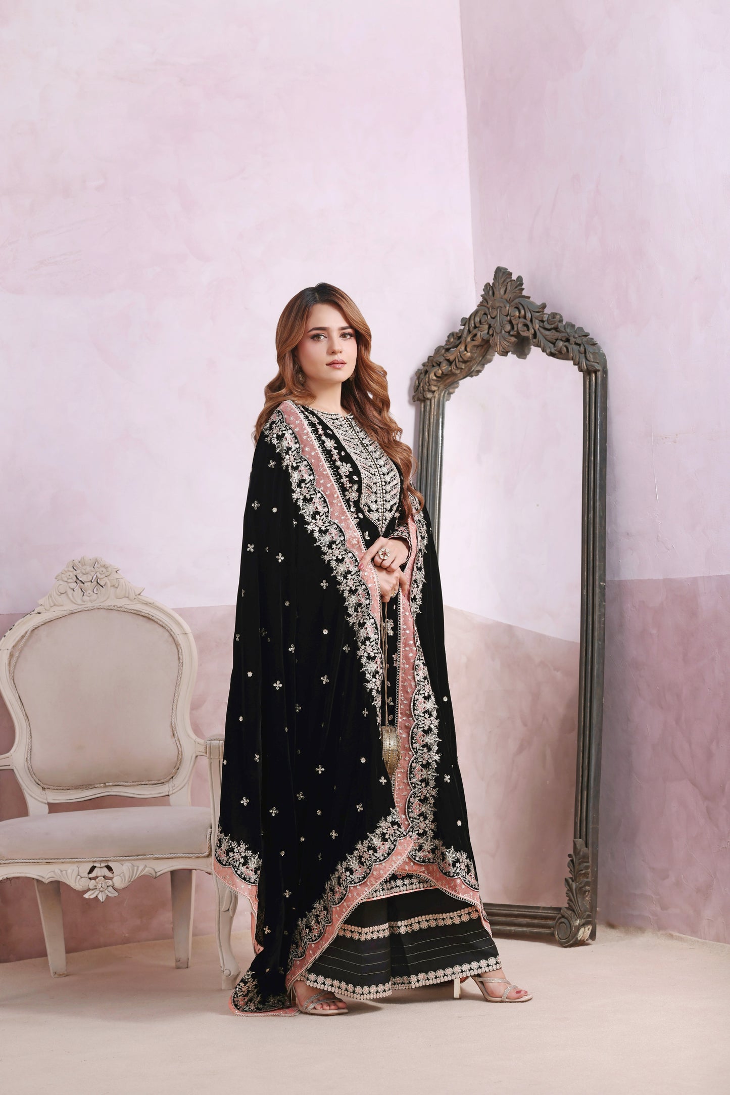 Aneelas Stitched Wedding Velvet Emb 3pc [SUMBAL-01] [Dispatch Time 2 Months]
