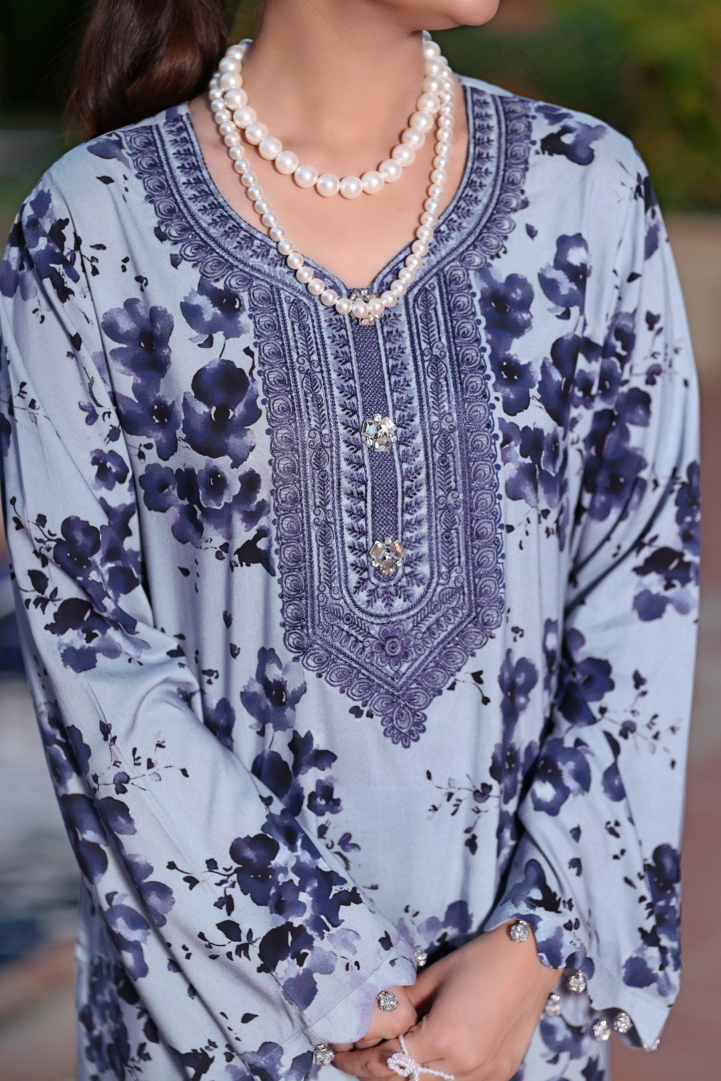 Aneelas Stitched Print Linen Emb 3pc [WPR-07] [Dispatch Time 2 Months]