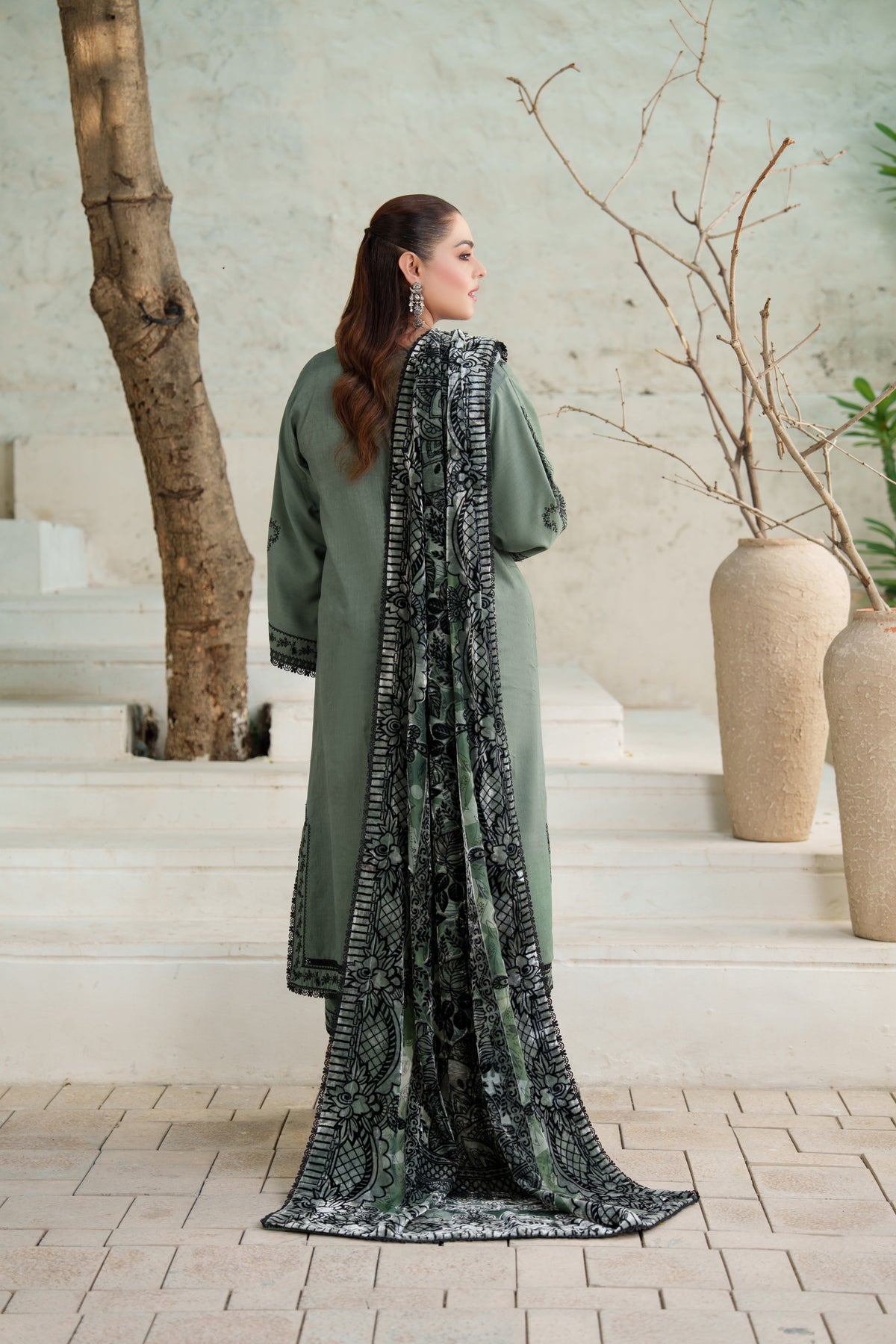 Aneelas Viscose Emb Kaftan 3pc Palachi Shawl [VC-26-11] [Dispatch Time 2.5 Months]