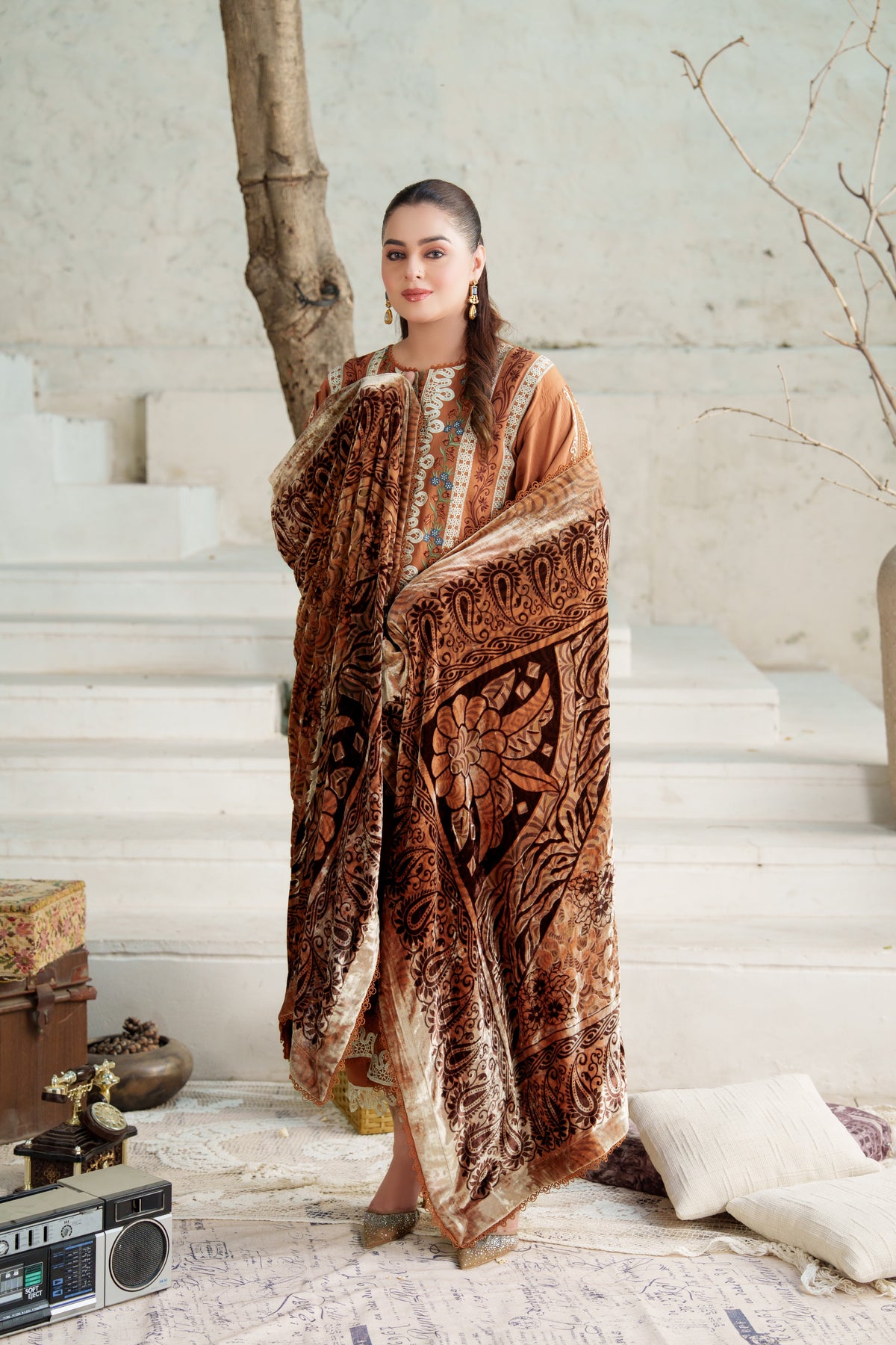 Aneelas Khadar Emb 3pc Palachi Shawl [KR-26-08] [Dispatch Time 2.5 Months]