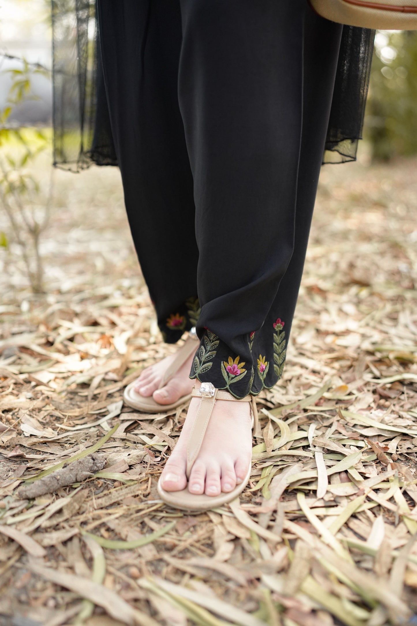 Rs 6500 Aneelas Stitched Lawn Emb 2pc [SL-04] [Dispatch Time 2 Months]