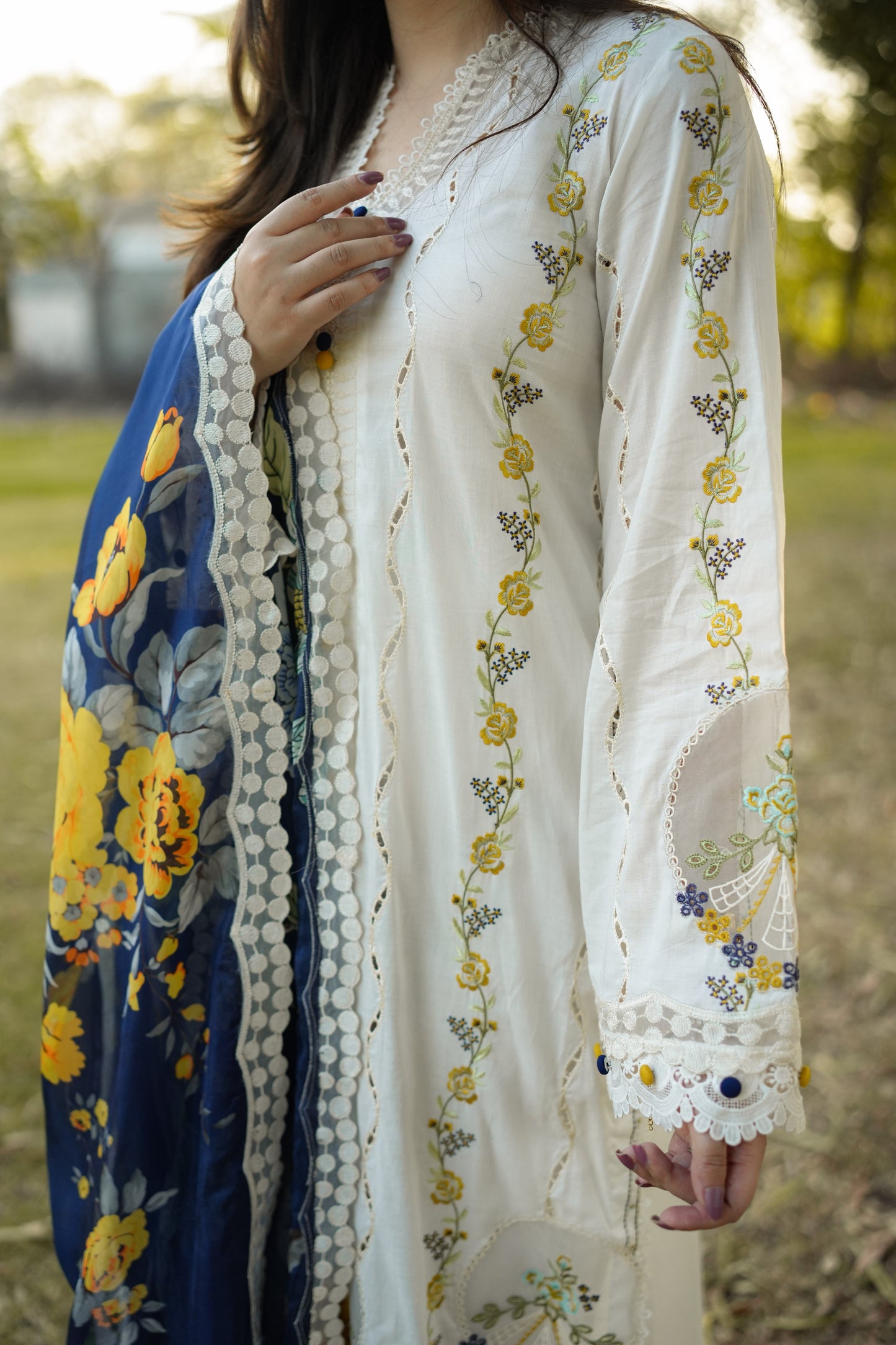 Rs 12500 Aneelas Stitched Lawn Emb 3pc Print ONLY Silk Duppata [LUX-26-56-A] [Dispatch Time 2.5 Months]
