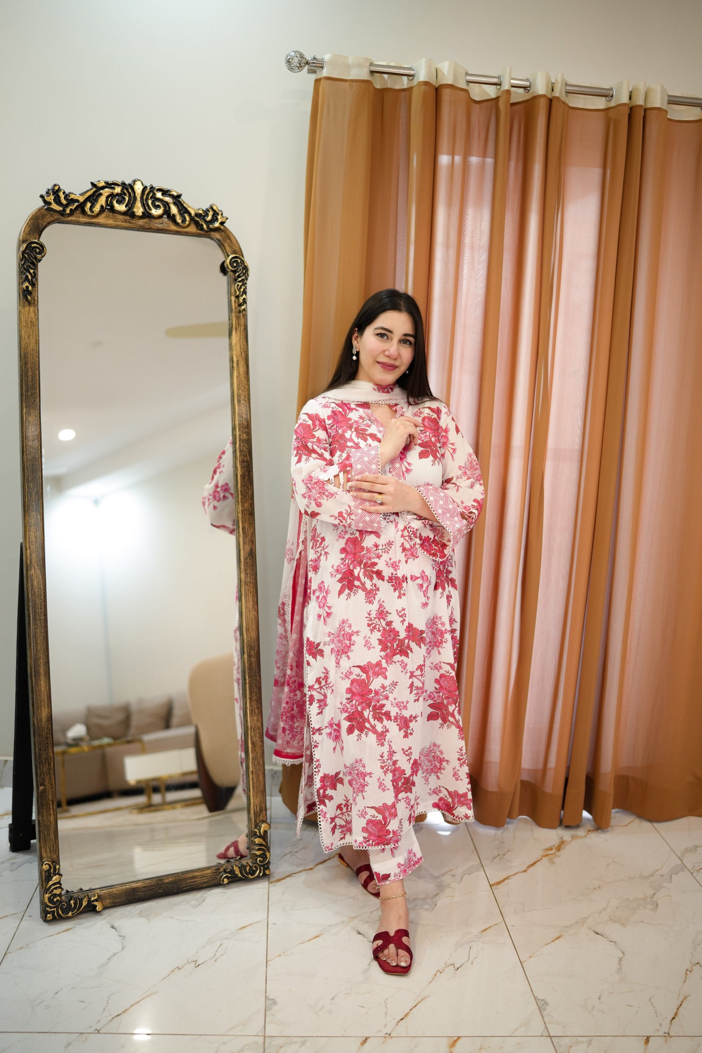 Rs 7500 Aneelas Stitched ONLY Print Lawn Chiffon Duppata 3pc [SPR-26-10] [Dispatch Time 2 Months]