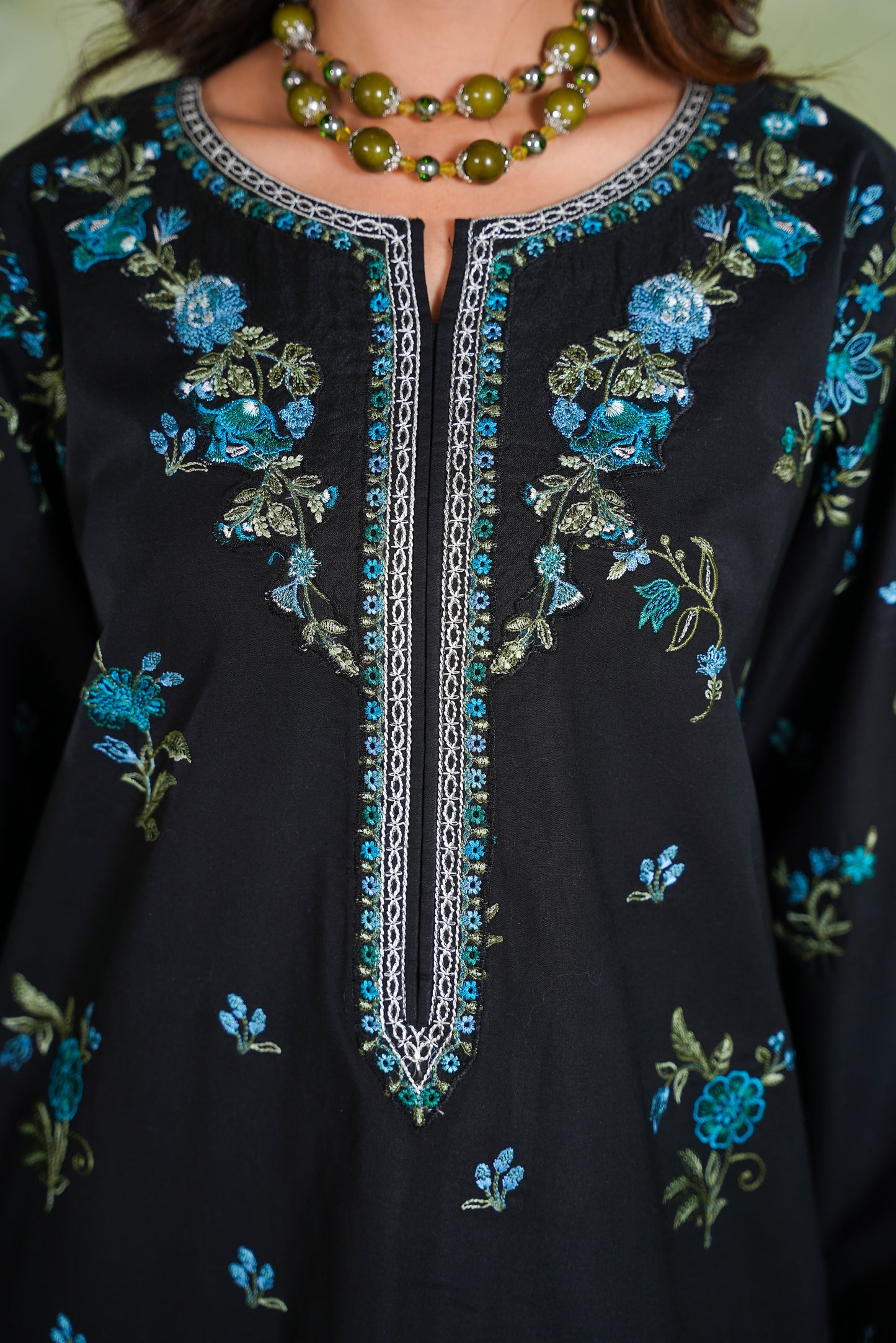 Rs 8500 Aneelas Stitched Lawn Emb Shirt Trouser 2pc [LUX-26-97] [Dispatch Time 2 Months]