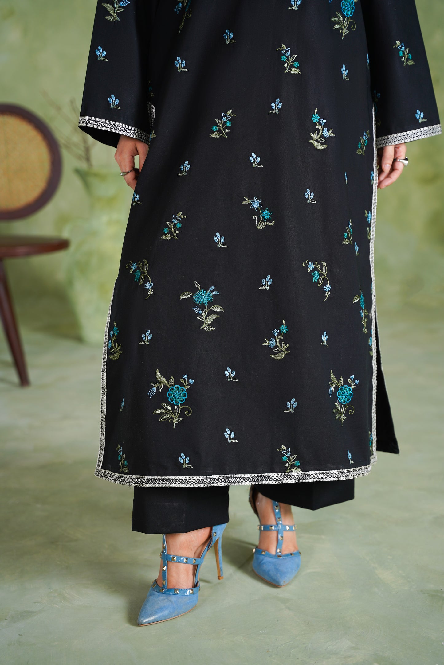 Rs 8500 Aneelas Stitched Lawn Emb Shirt Trouser 2pc [LUX-26-97] [Dispatch Time 2 Months]