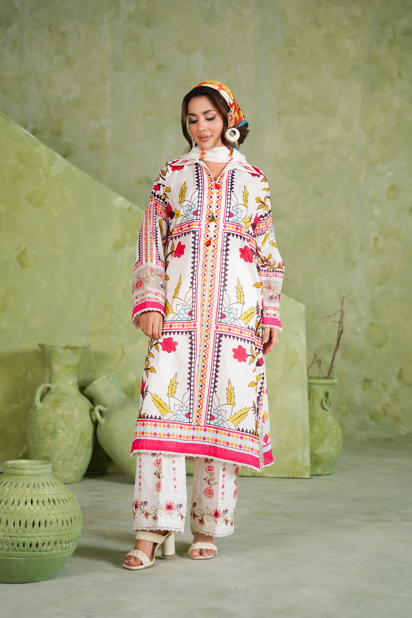 Rs 11500 Aneelas Stitched Loose Fit Print Emb Lawn 3pc Chiffon Duppata [SPR-26-77-B] [Dispatch Time 2 Months]