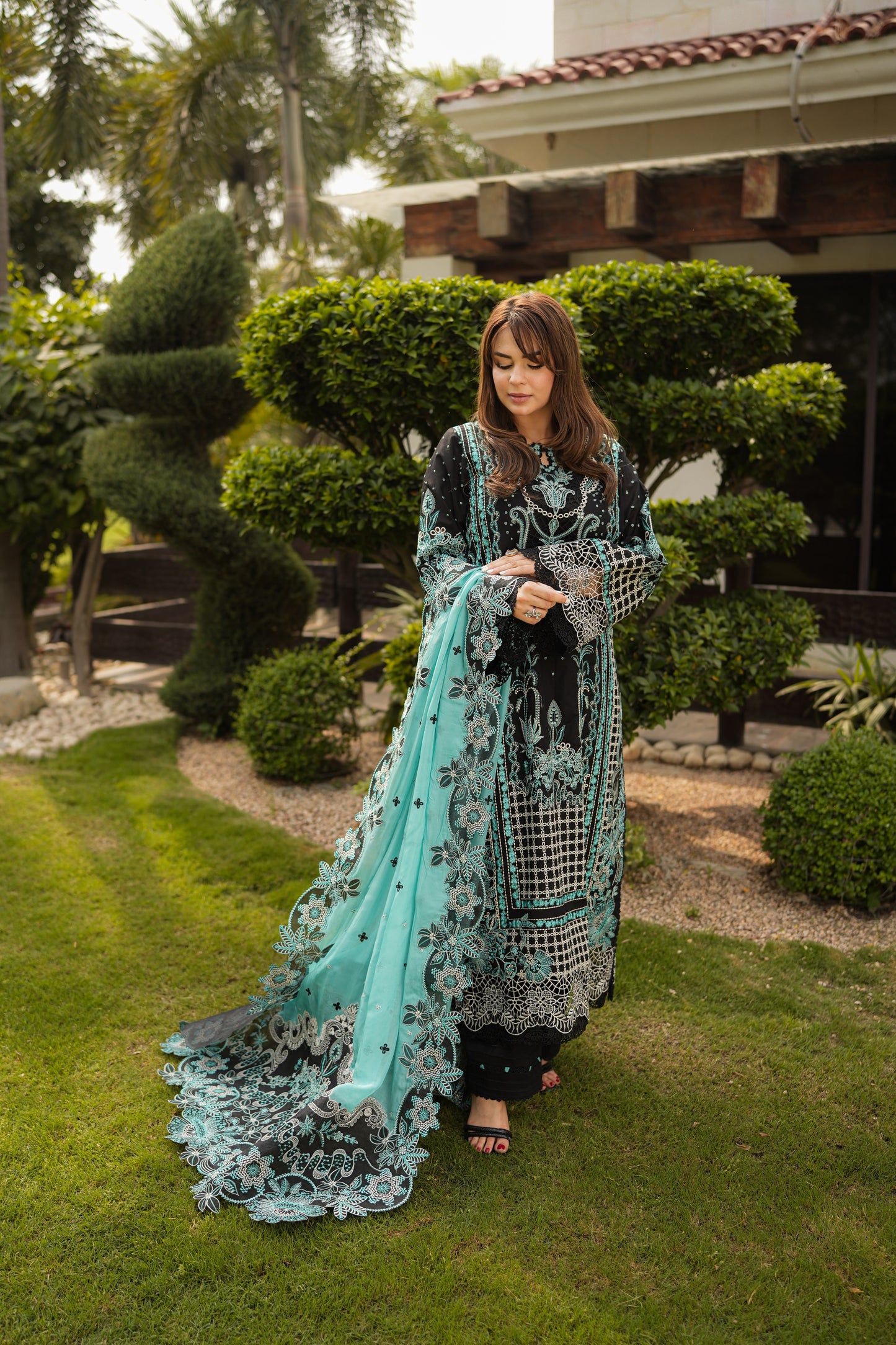 Rs 22000 Aneelas Stitched Signature Luxury Lawn Emb 3pc [LUX-26-24] [EAD] [Dispatch Ready]