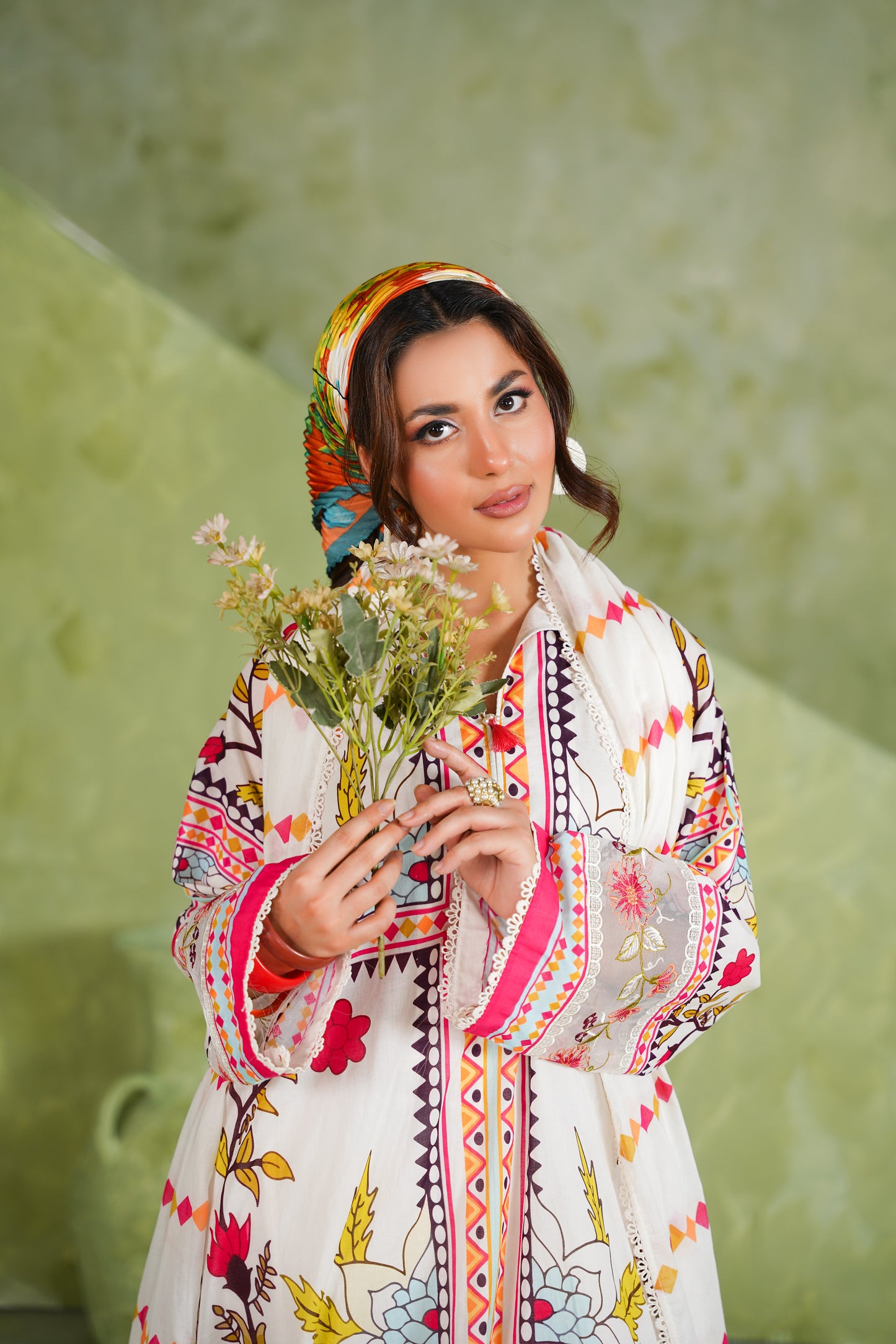 Rs 10500 Aneelas Stitched Loose Fit Print Emb Lawn 3pc Lawn Duppata [SPR-26-77-A] [Dispatch Time 2 Months]