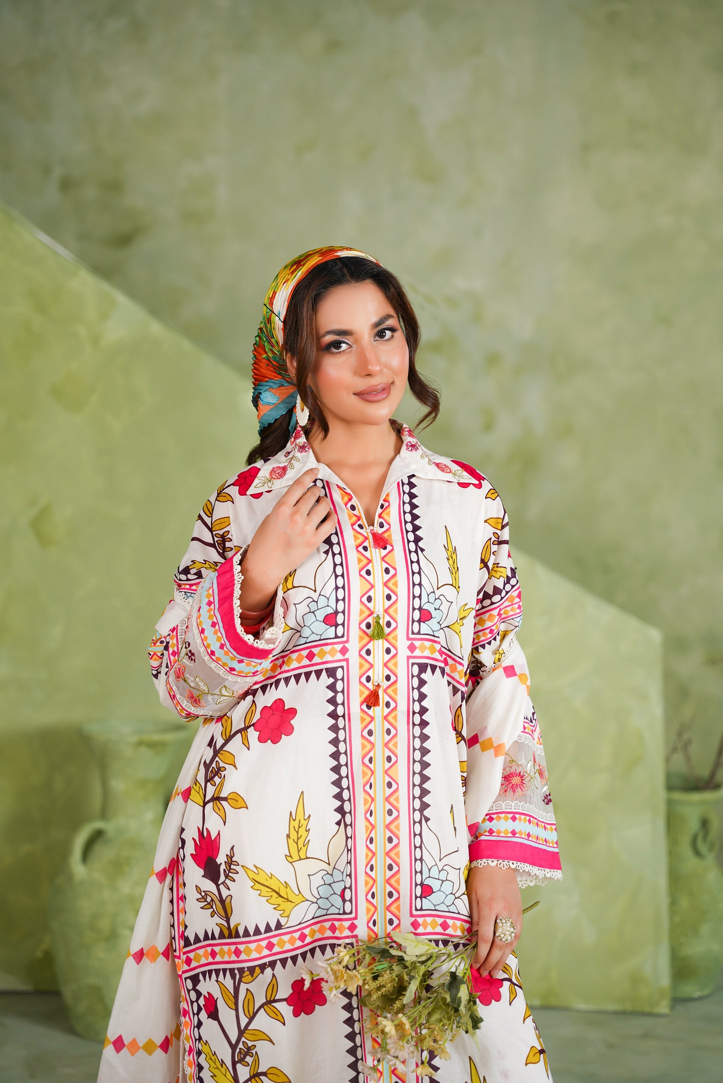 Rs 10500 Aneelas Stitched Loose Fit Print Emb Lawn 3pc Lawn Duppata [SPR-26-77-A] [Dispatch Time 2 Months]