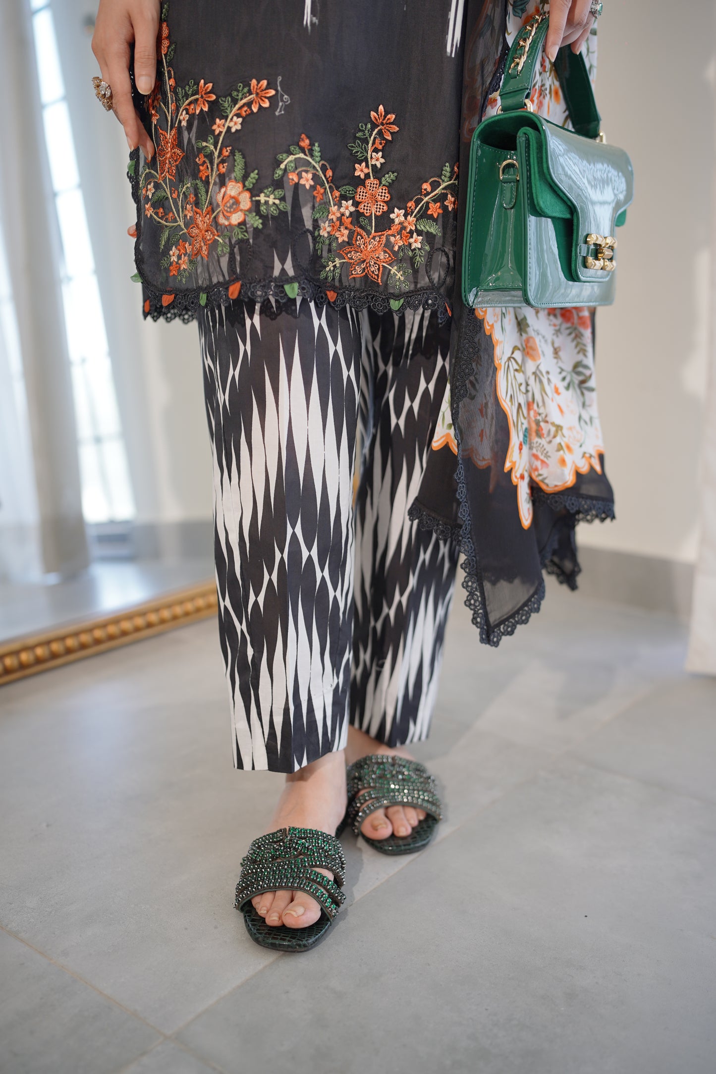 Rs 10500 Aneelas Stitched Lawn Print Emb Shirt 3pc with Chiffon Printed Duppata [SPR-26-58-A] [Dispatch Time 2 Months]