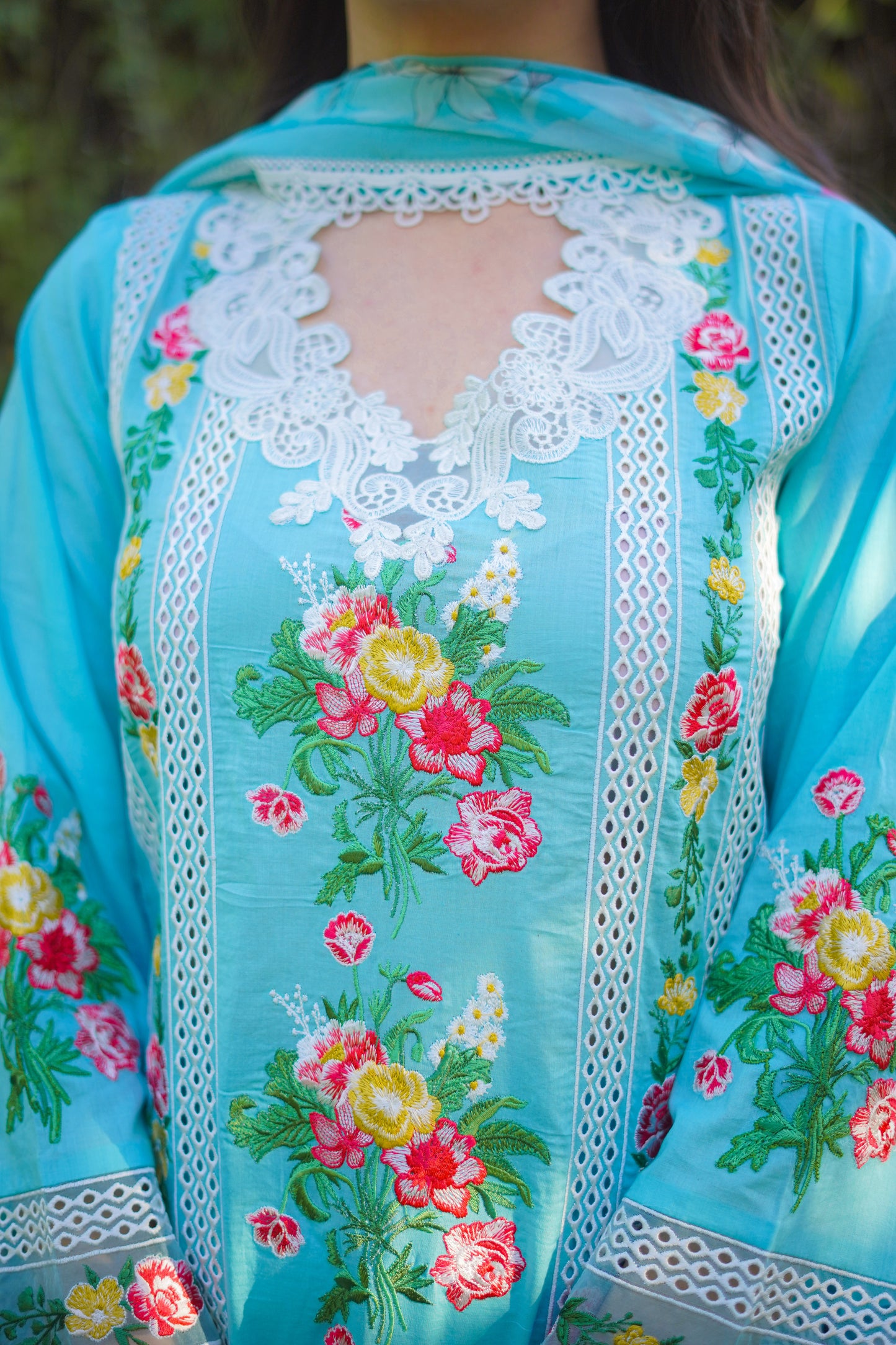 Rs 15000 Aneelas lawn Emb chiffon Duppata 3 pc stitched [Dispatch time 1 Month]