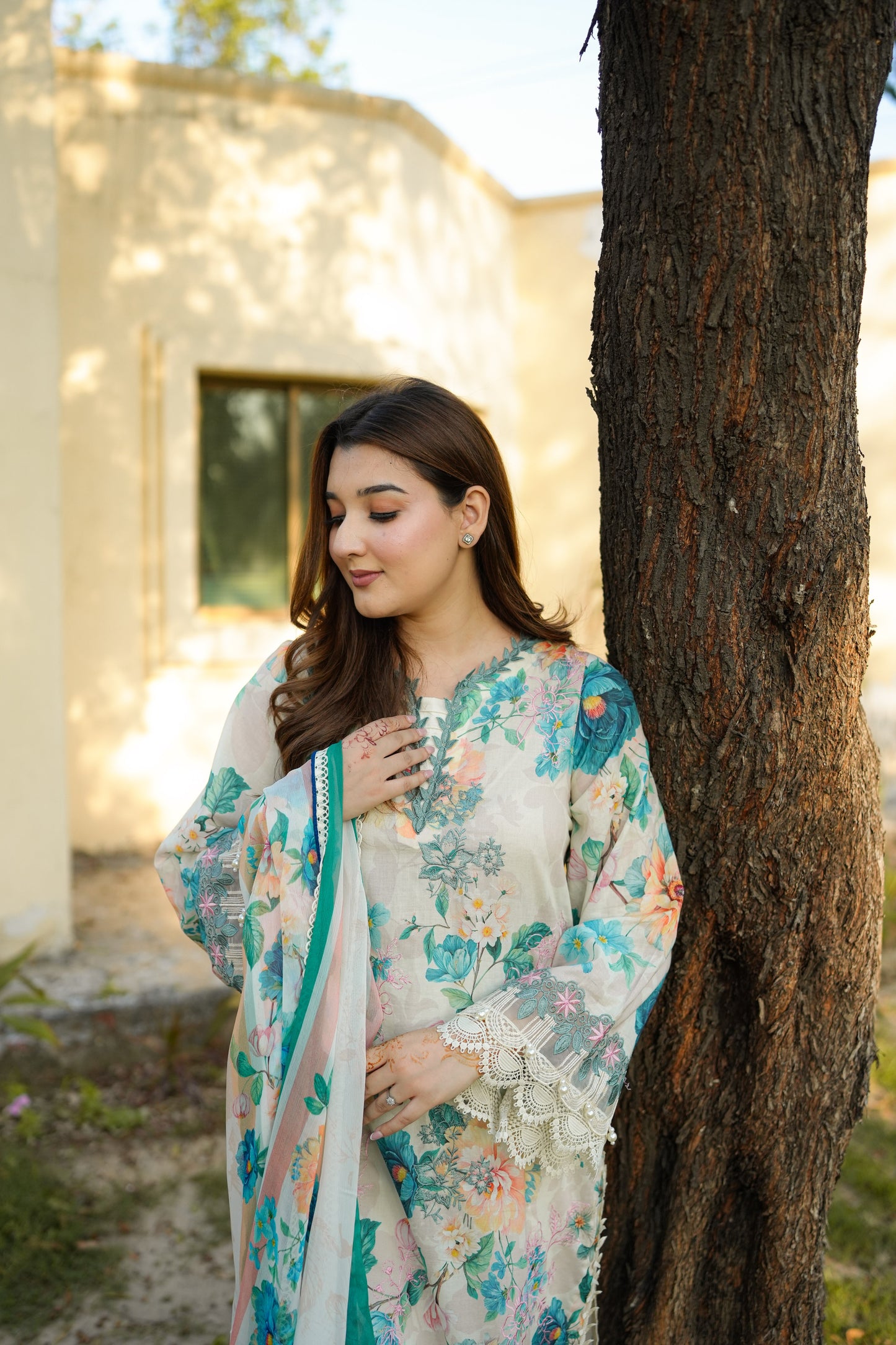 Rs 13500 Aneelas Stitched Lawn Print Emb 3pc Chiffon Duppata [SPR-26-25-B] [Dispatch Time 1.5 Months]