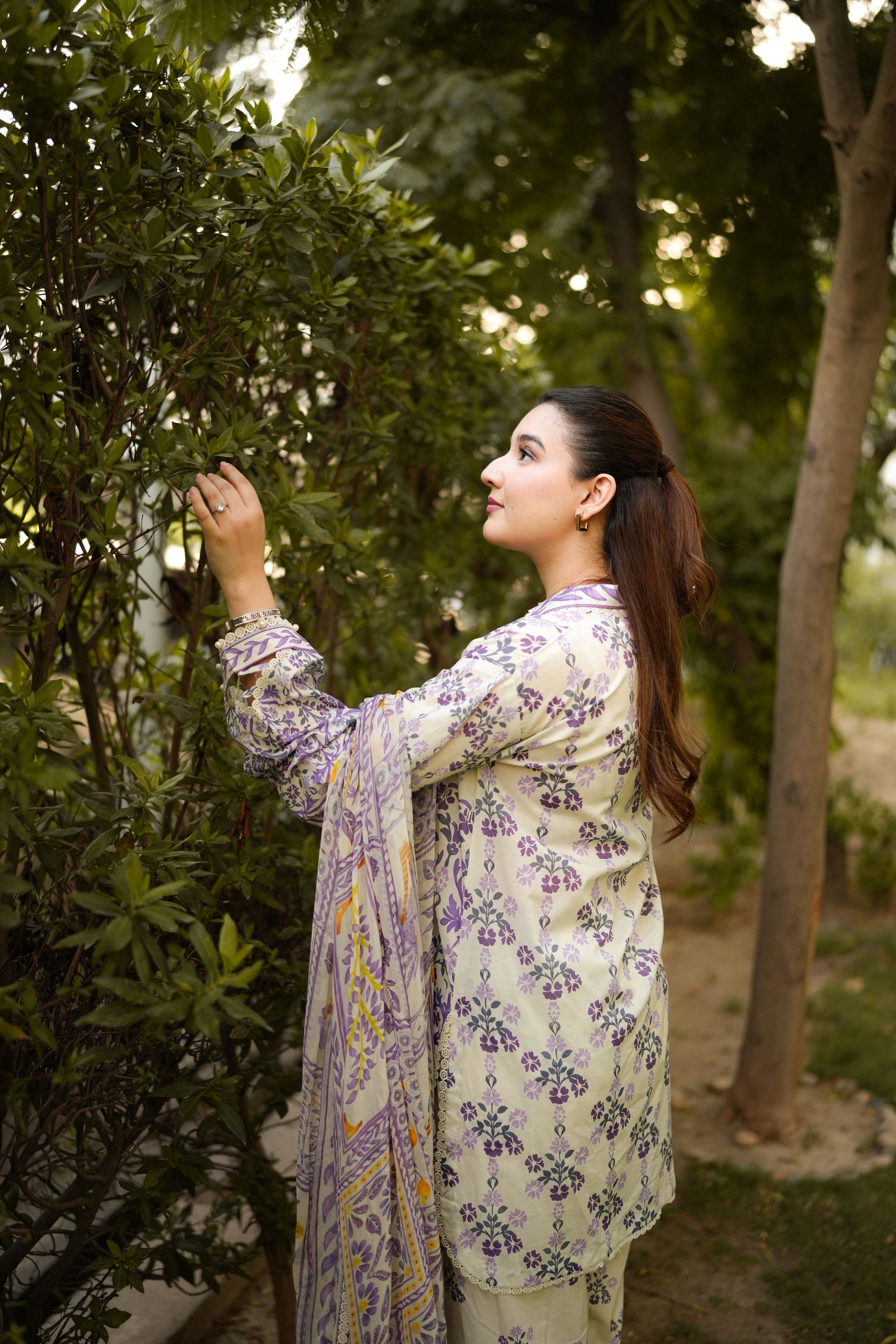 Rs 8300 Aneelas Stiched Printed Lawn With Chiffon Printed Duppata [SPR-26-40-B] [Dispatch Date 2 Month]