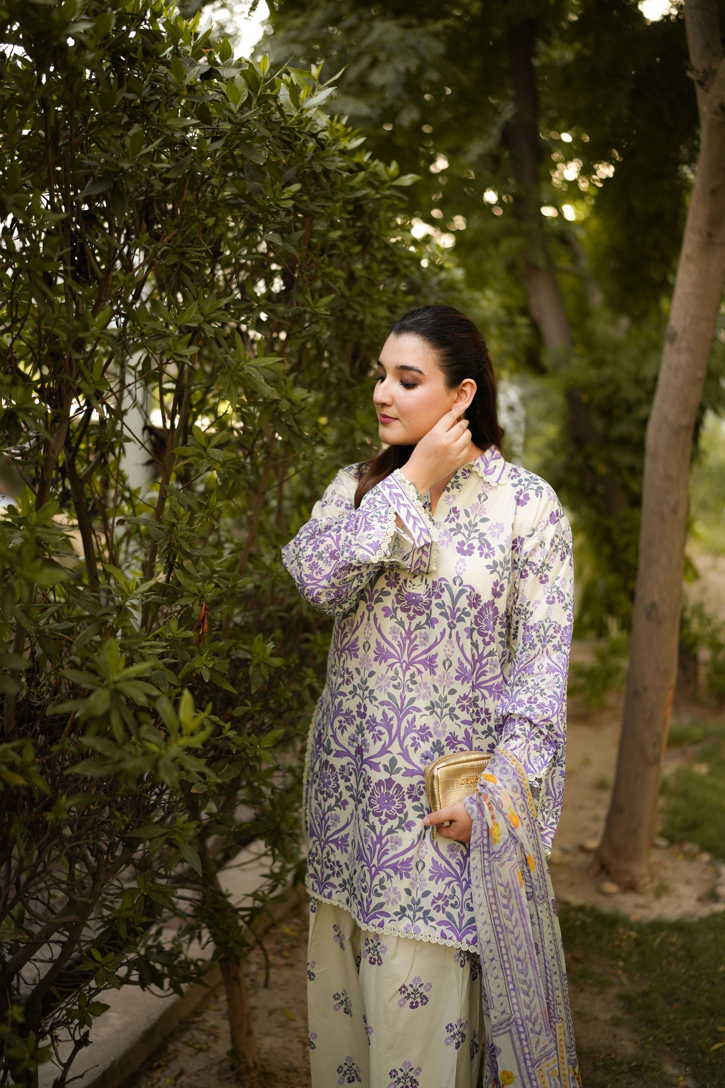 Rs 8300 Aneelas Stiched Printed Lawn With Chiffon Printed Duppata [SPR-26-40-B] [Dispatch Date 2 Month]
