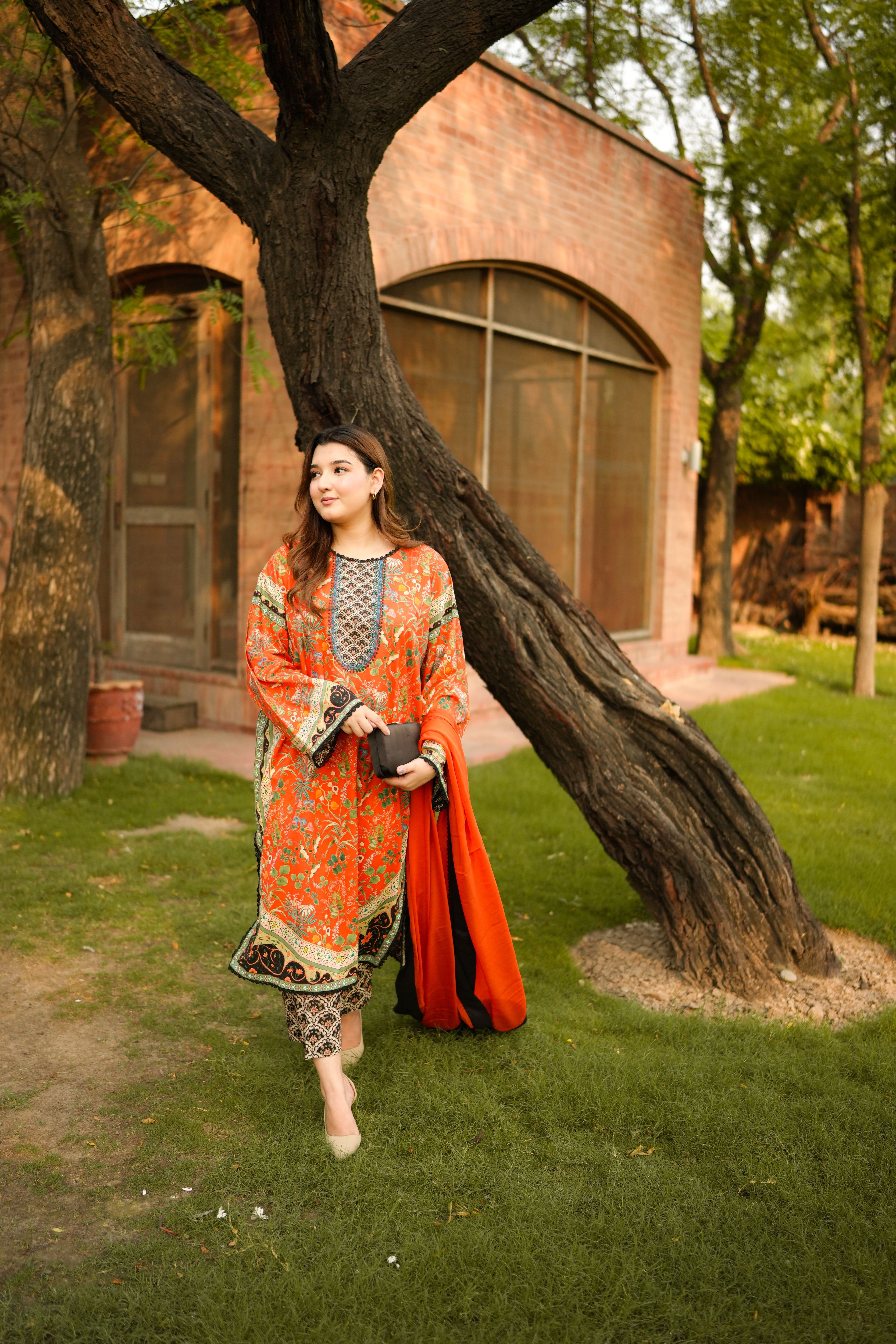 Rs 5500 Aneelas Stitched Print Lawn Kurta Trouser 2pc [SPR-26-29-A] [Dispatch Time 2.5 Months]
