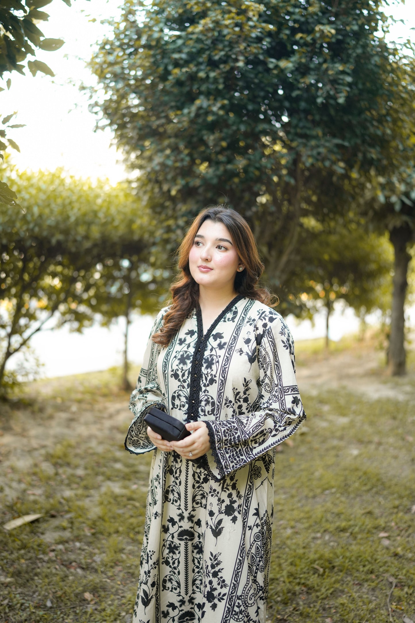 Rs 5500 Aneelas Stitched Print Kaftan 2pc [Black Trouser] [SPR-26-63-B] [Dispatch Time 2 Months]