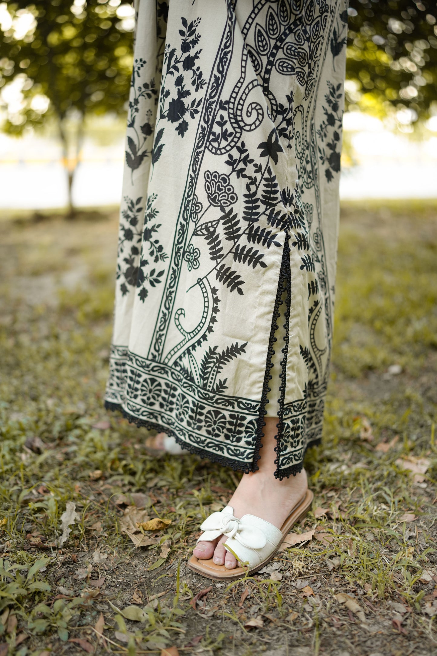 Rs 5500 Aneelas Stitched Print Kaftan 2pc [Base Shade Trouser] [SPR-26-63-A] [Dispatch Time 2 Months]