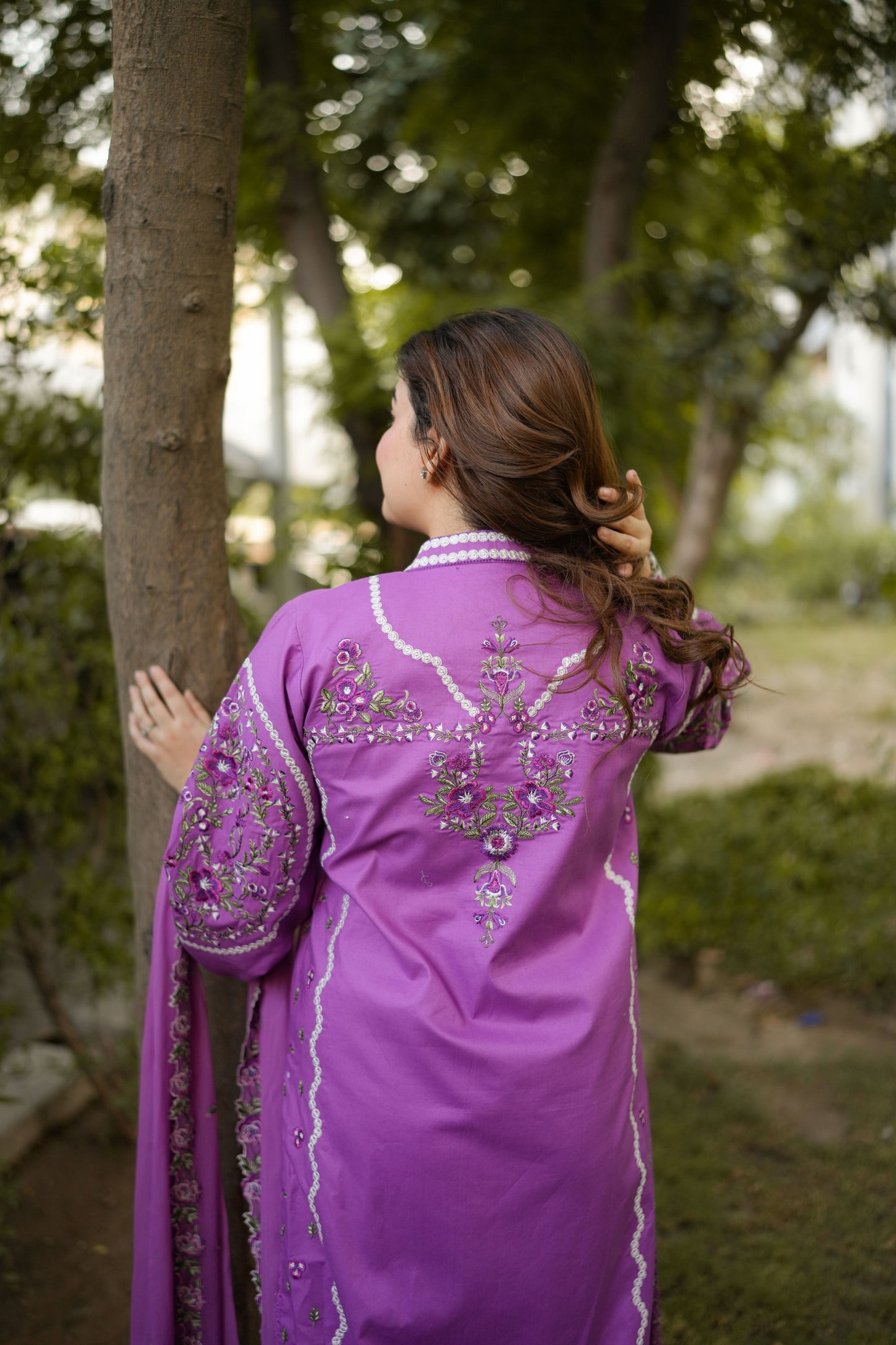Rs 10500 Aneelas Stitched Lawn Emb Shirt Trouser 2pc [LUX-26-99] [Dispatch Time 2 Months]