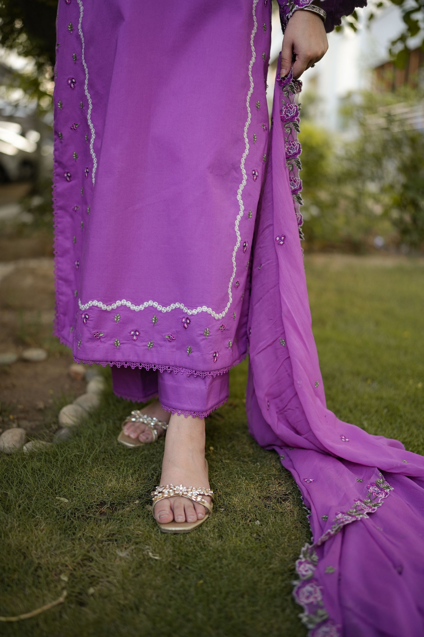 Rs 14950 Aneelas Stitched Lawn Emb 3pc Emb Chiffon Duppata [LUX-26-99] [Dispatch Time 2 Months]