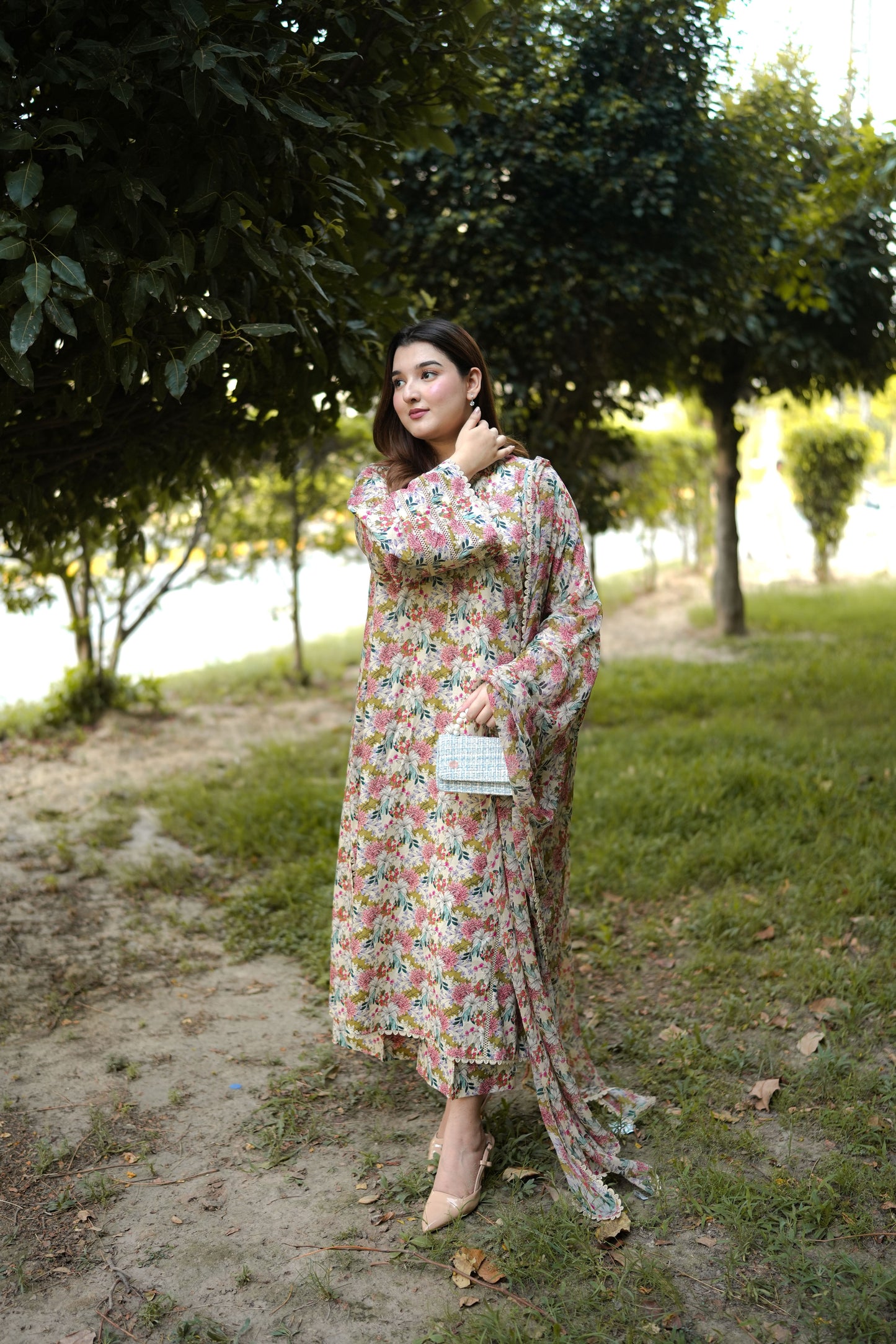 Rs 7800 Aneelas Stitched Lawn Print Only 3pc Chiffon Duppata [Plain Trouser] [SPR-26-75-B] [Dispatch Time 2 Months]