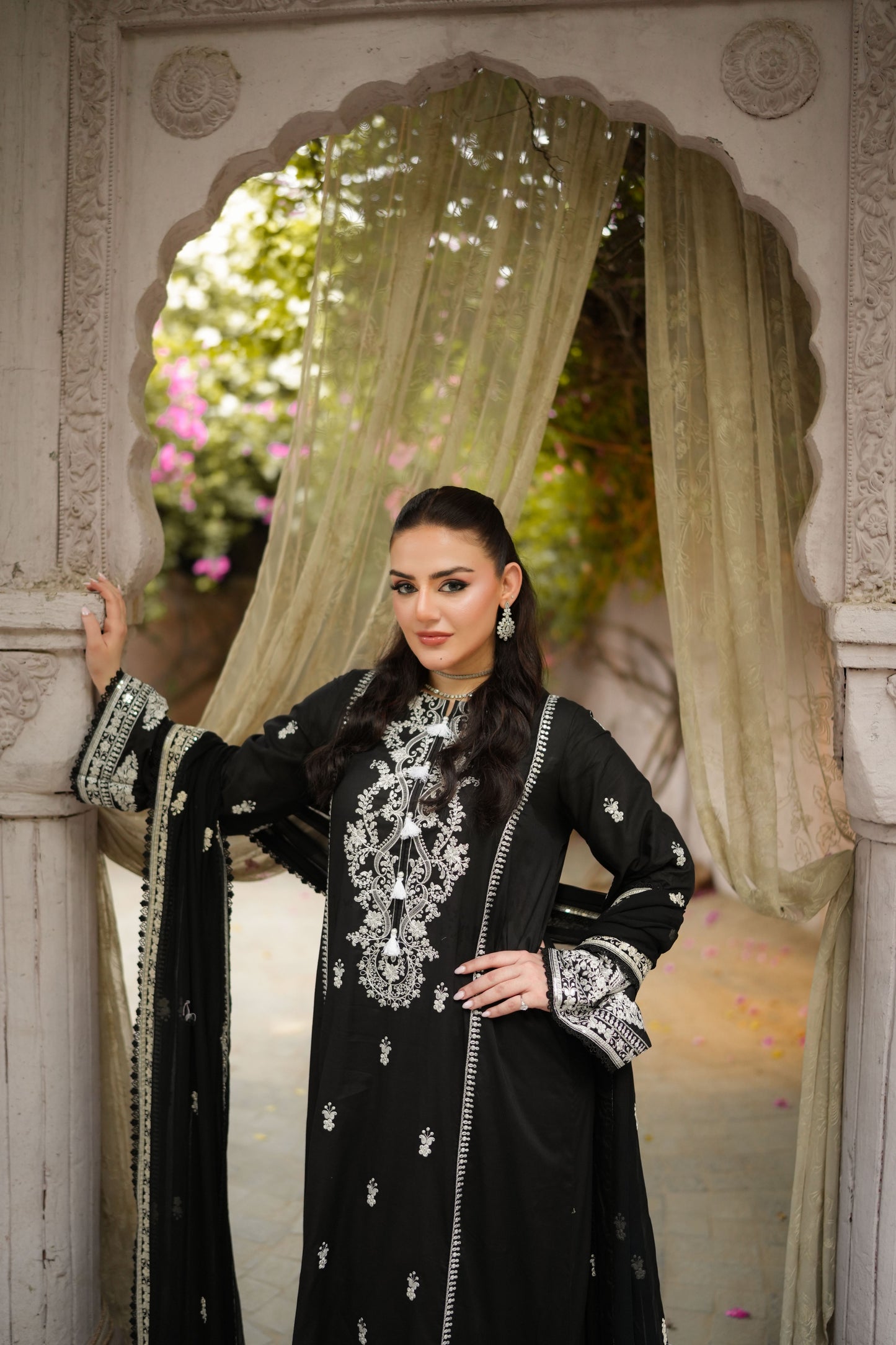Aneelas Stitched Viscose Emb Kaftan 3pc With Chiffon Duppata [VC-26-01][Dispatch Time 2.5 Month]