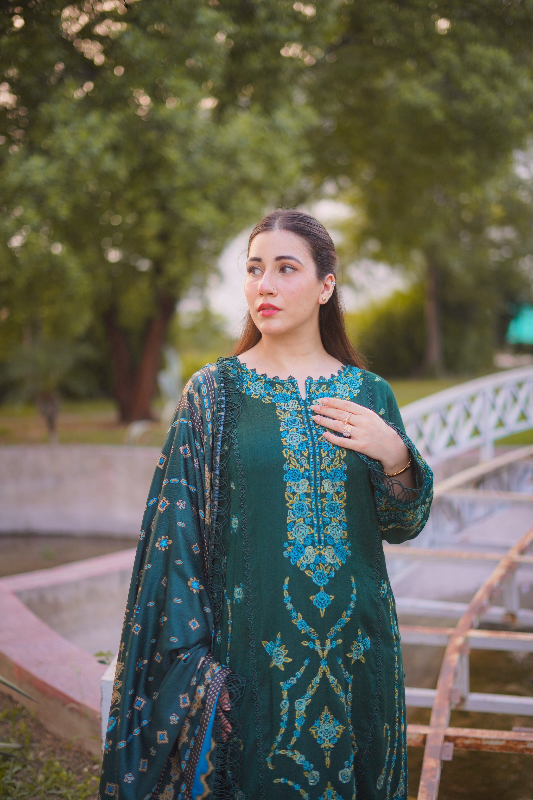 Rs 25000 Aneelas Ada work stitched 3pc [Dispatch date 15th April ] ~ [Chest 22] [Length 48] LARGE