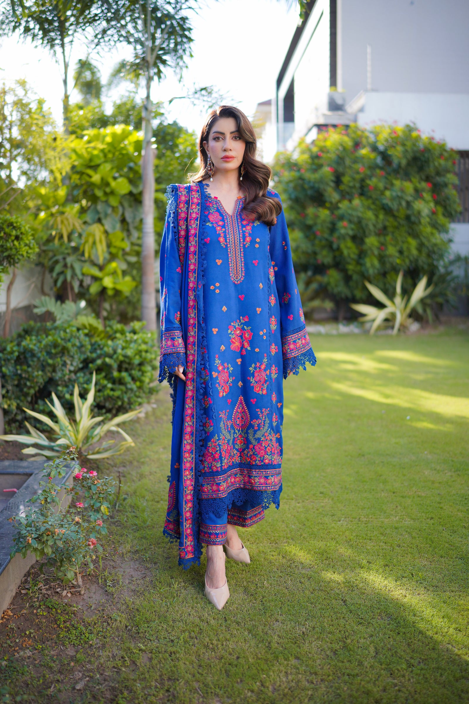 Aneelas Lawn Chicken Kari D-2026 main image 1