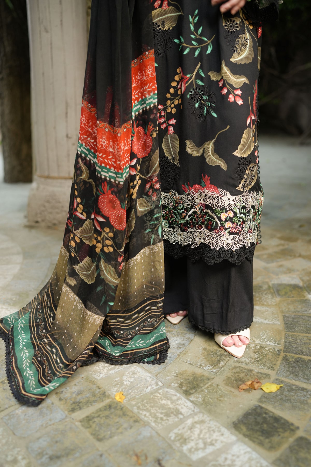 Aneelas Print Emb Viscose 3pc Chiffon Duppata [VC-26-06-B] [Dispatch Time 2 Months]
