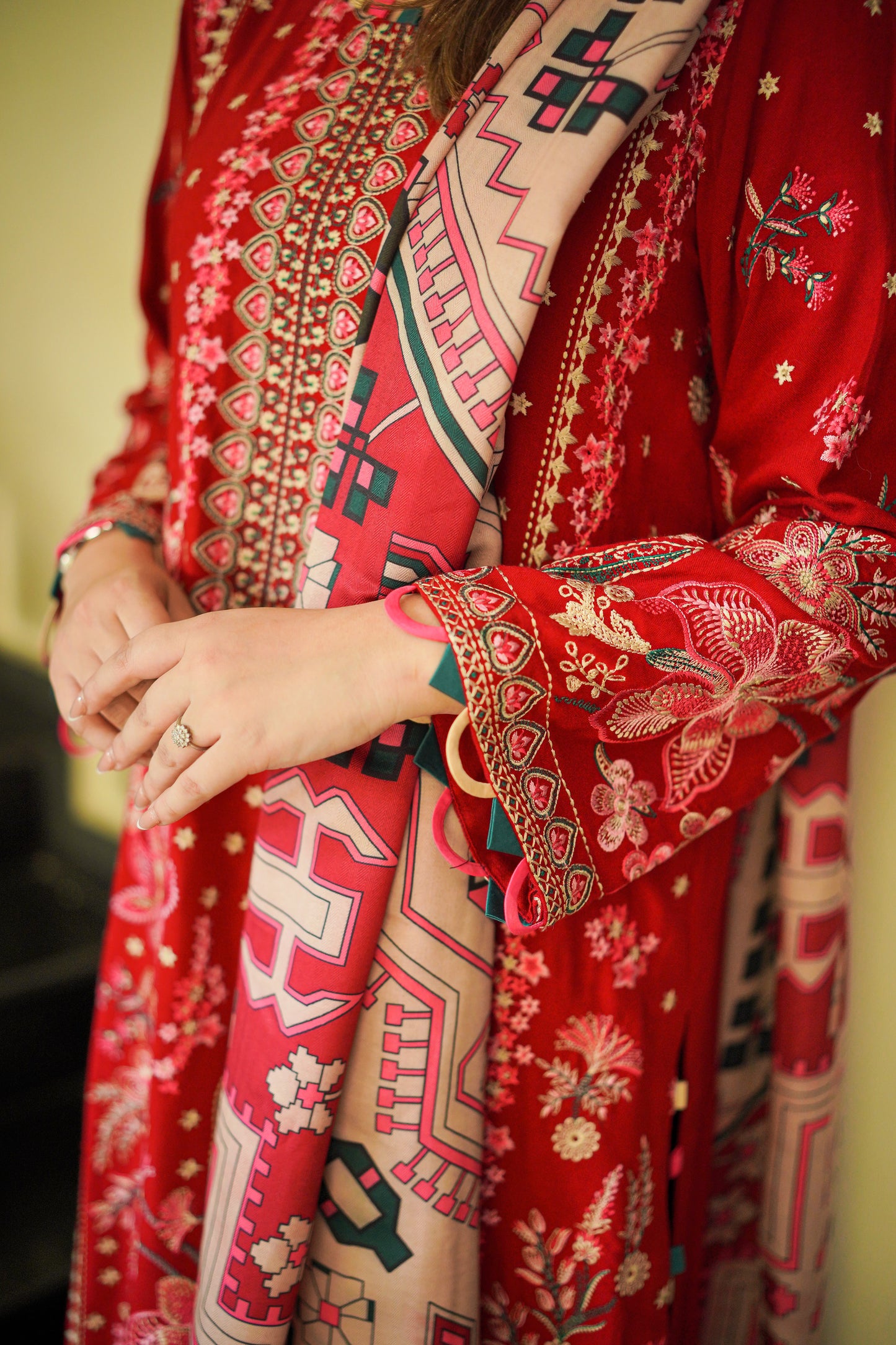 Aneelas Stitched Peach Wool Emb 3pc [PL-05] [Dispatch Time 2 Months]