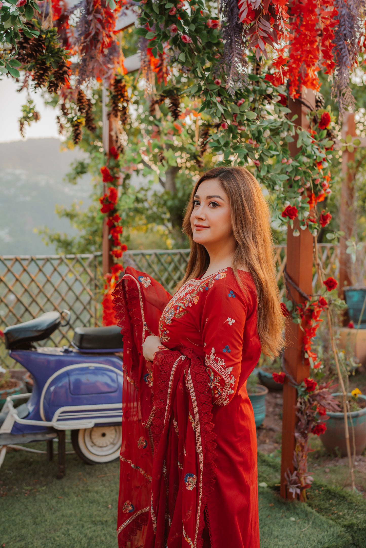 Rs 7500 Aneelas Unstitched Lawn Emb Shirt Trouser 2pc [LUX-09] [Dispatch Time 1 Month]