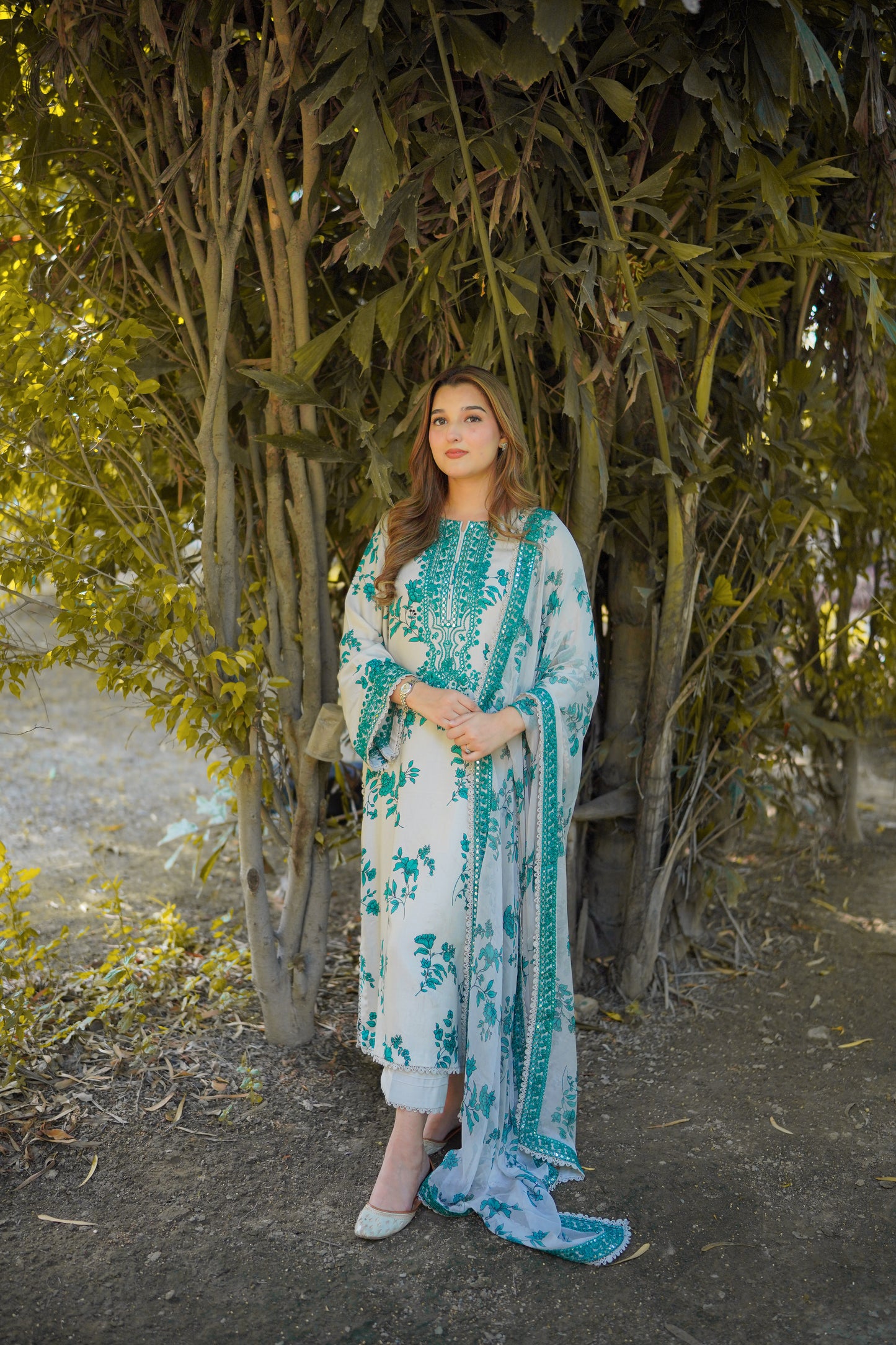 Rs 12800 Aneelas Stitched Twill Emb Chiffon Duppata 3pc [WPR-23] [Dispatch Time 2 Months]