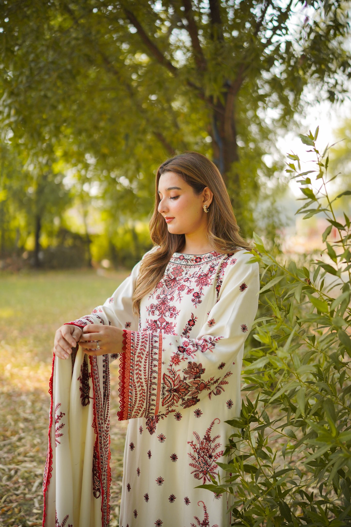 Rs 18500 Aneelas Stitched Luxury Winter Twill Emb 3pc [WLUX-05] [Dispatch Time 2 Months]