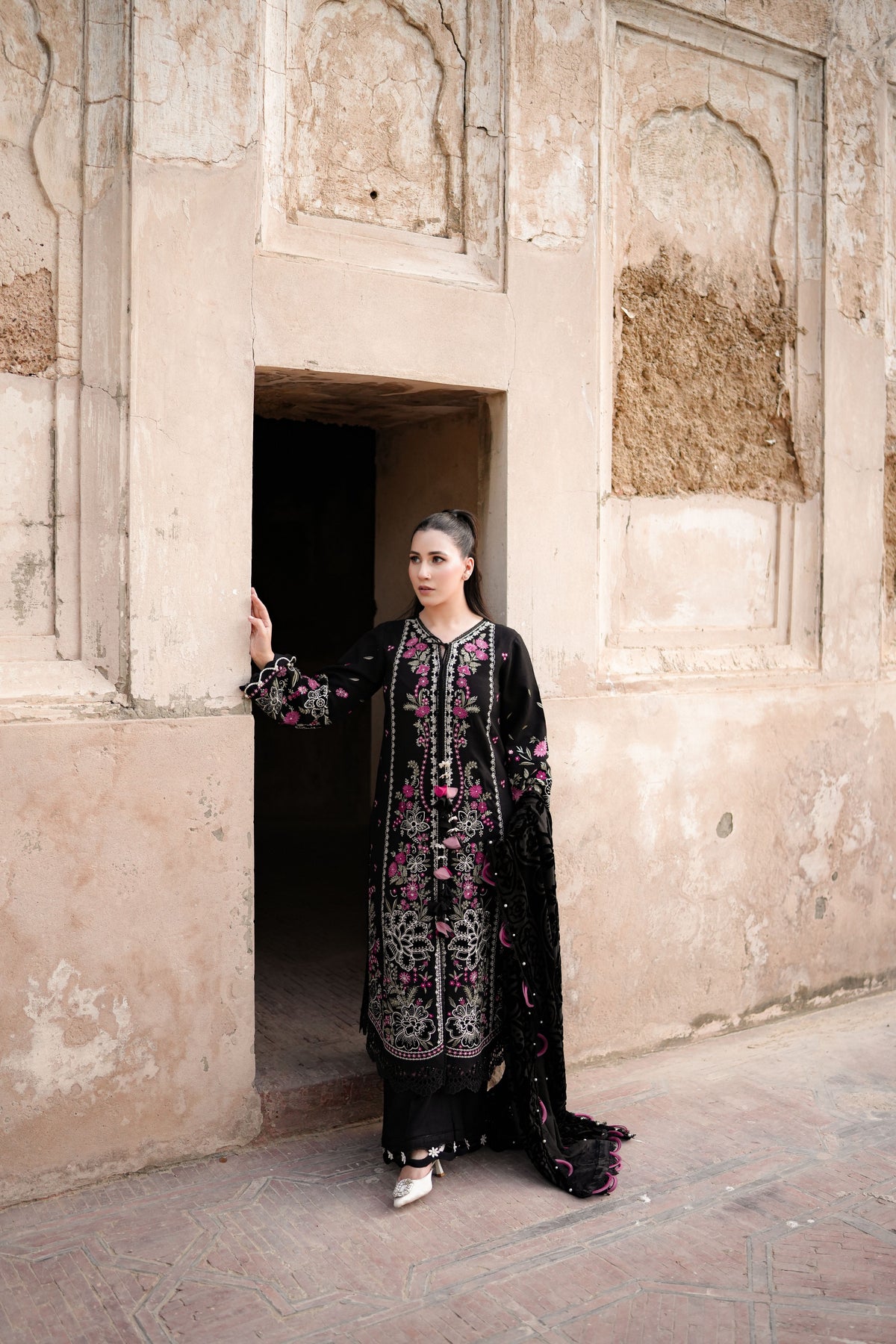 Rs 18000 Aneelas Stitched Karandi Emb 3pc Palachi Shawl [KR-26-14] [Dispatch Time 2.5 Months]