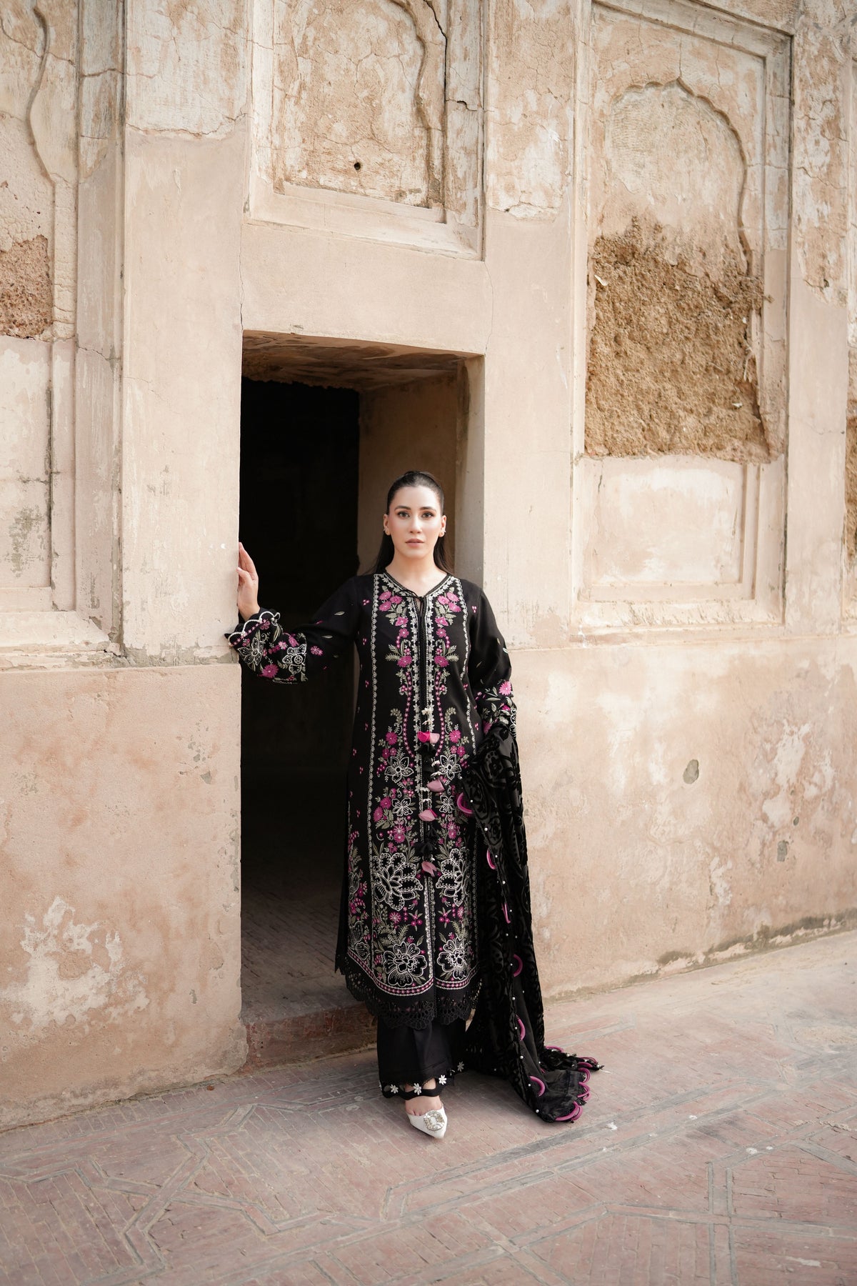 Rs 18000 Aneelas Stitched Karandi Emb 3pc Palachi Shawl [KR-26-14] [Dispatch Time 2.5 Months]