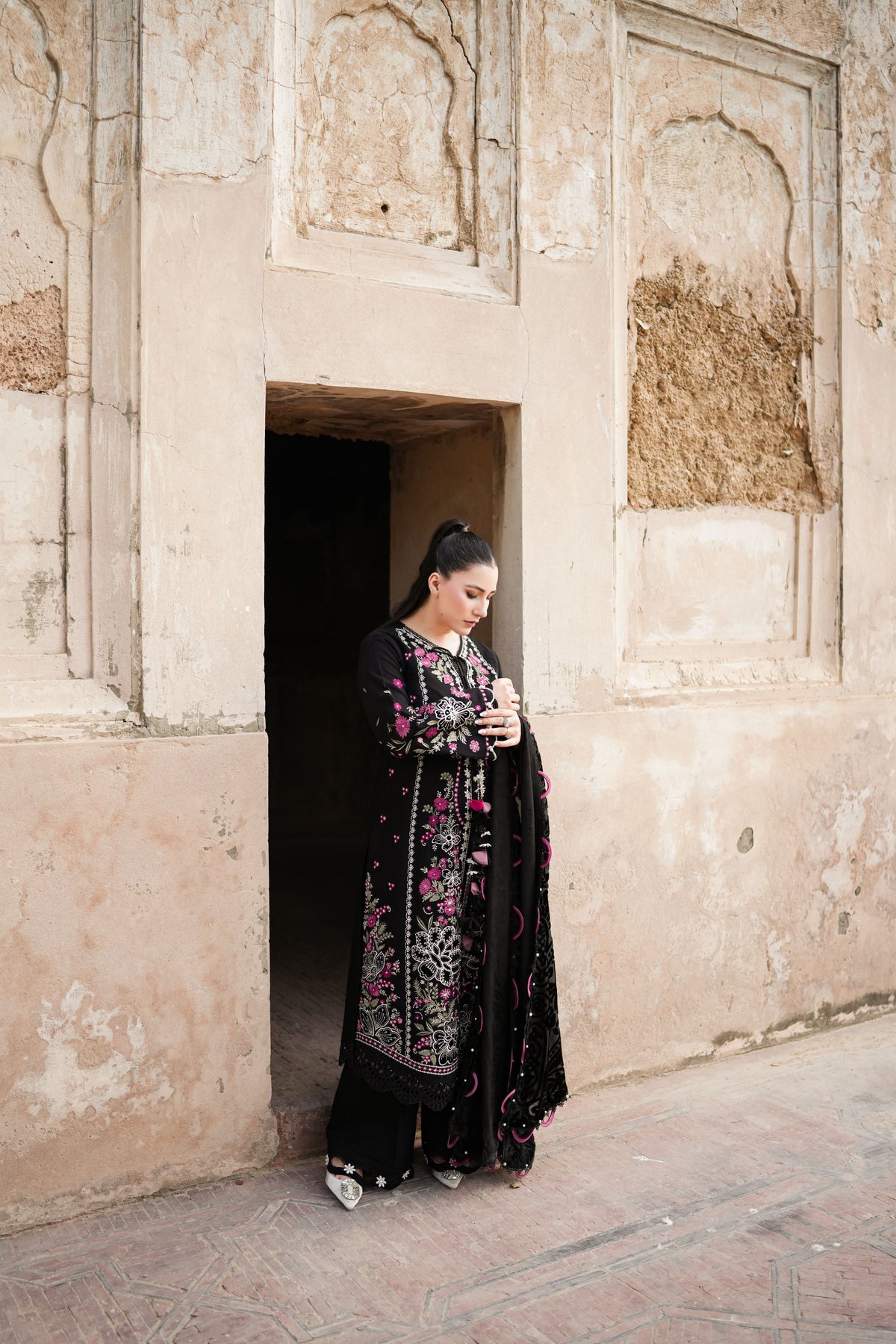 Rs 18000 Aneelas Stitched Karandi Emb 3pc Palachi Shawl [KR-26-14] [Dispatch Time 2.5 Months]
