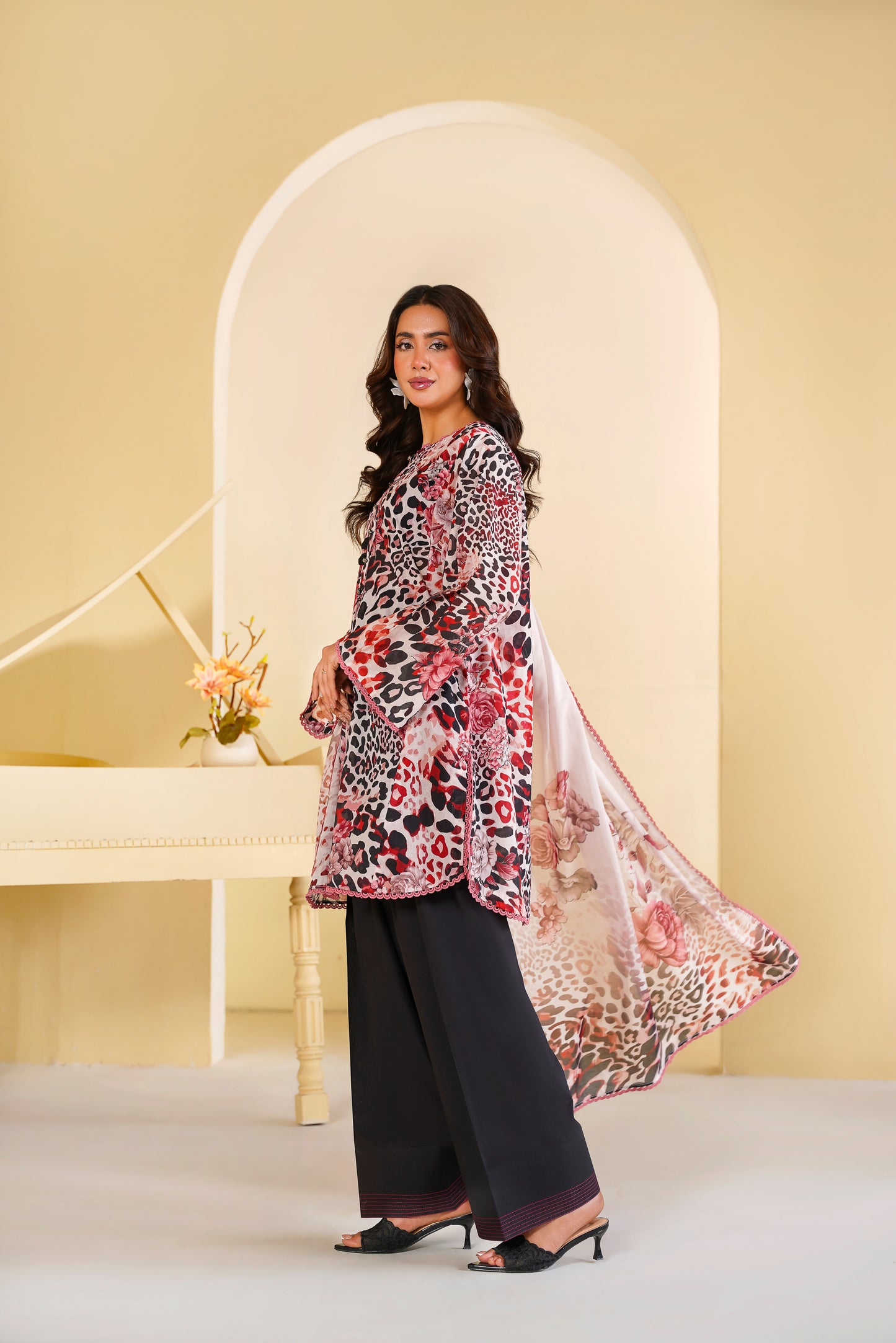 Rs 7800 Aneelas Stitched Printed Lawn 3pc With Chiffon Duppata [SPR-26-68-A] [Dispatch Time 2 Months]