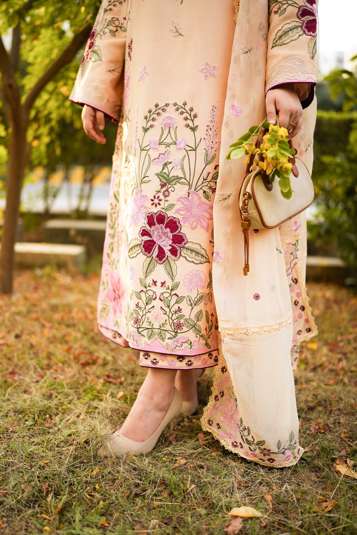 Aneelas Courtrai Emb 3pc Chiffon Duppata [WLUX-26-23] [Dispatch Time 2 Months]
