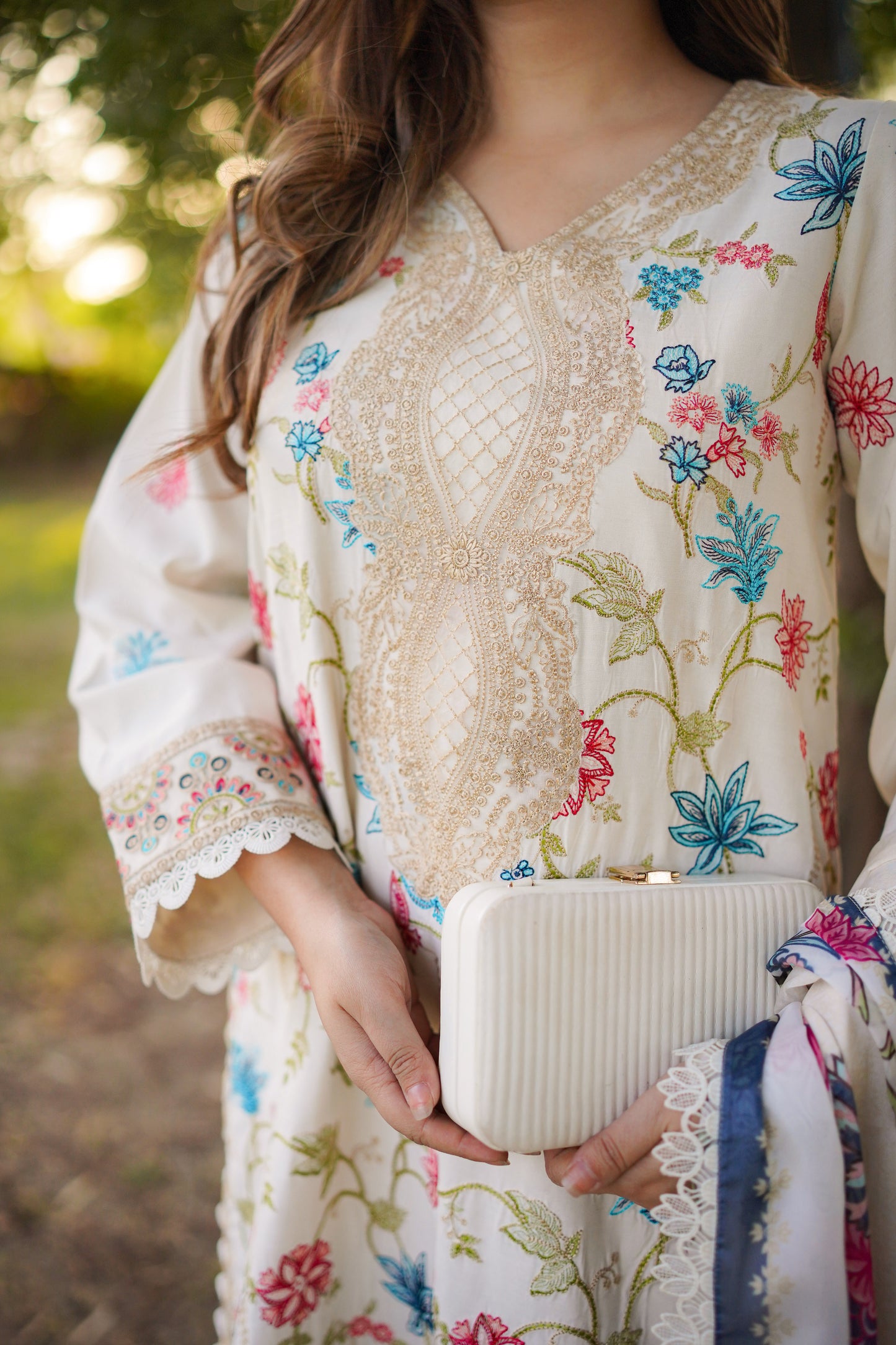 Rs 11500 Aneelas Raw Silk Stitched 3pc [RS-05] [Dispatch Time 2 Months]