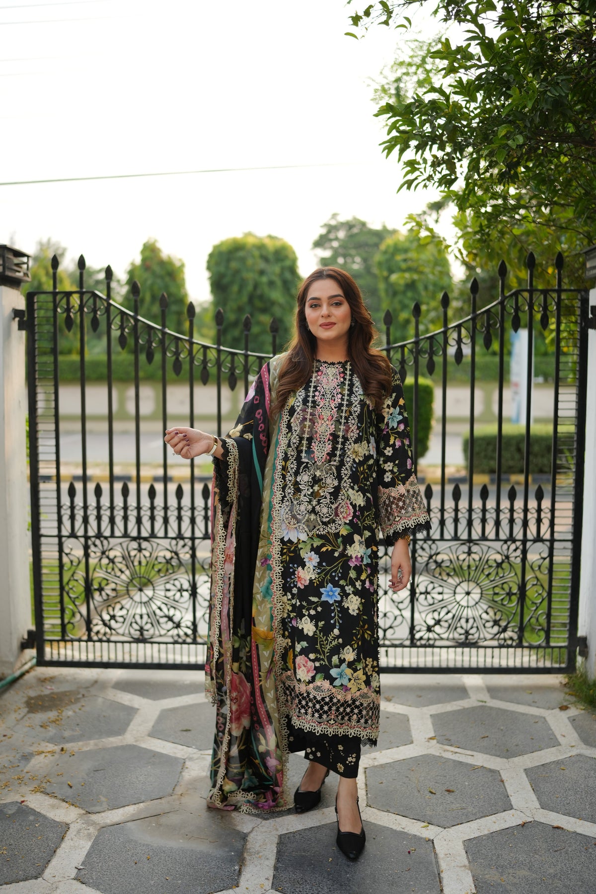 Aneelas Twill Print Emb 3pc Twill Shawl [VC-26-19-C] [Dispatch Time 2 Months]