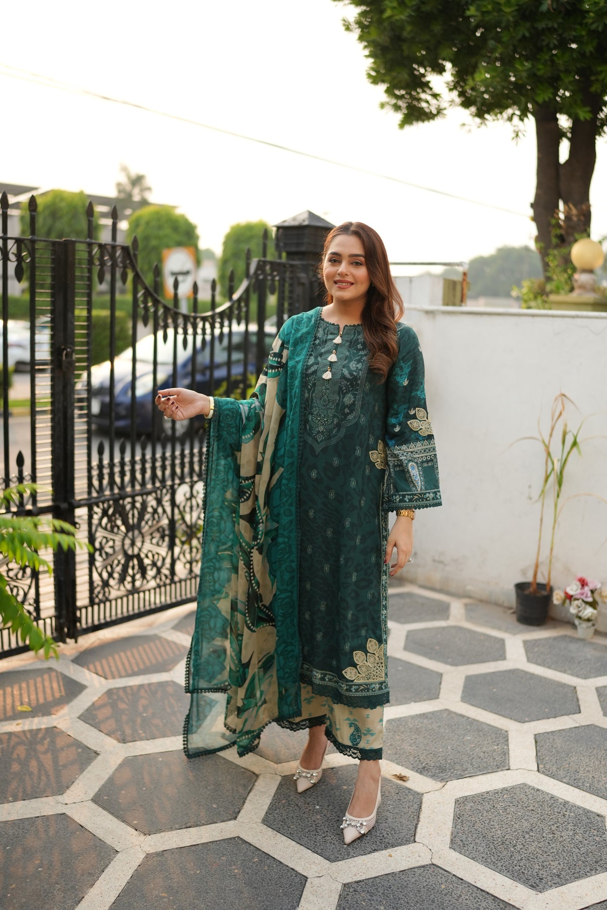Aneelas Viscose Print Emb 3pc Viscose Duppata [VC-26-15-A] [Dispatch Time 2.5 Months]