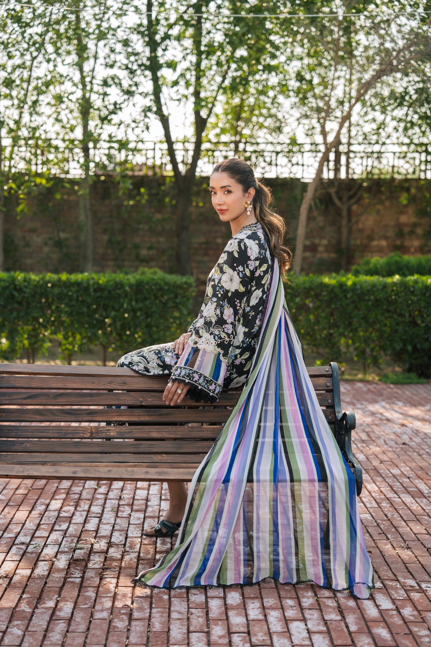 Rs 13500 Aneelas Stitched Lawn Print Emb 3pc [SPR-26-24-A] [Dispatch Time 2 Months]