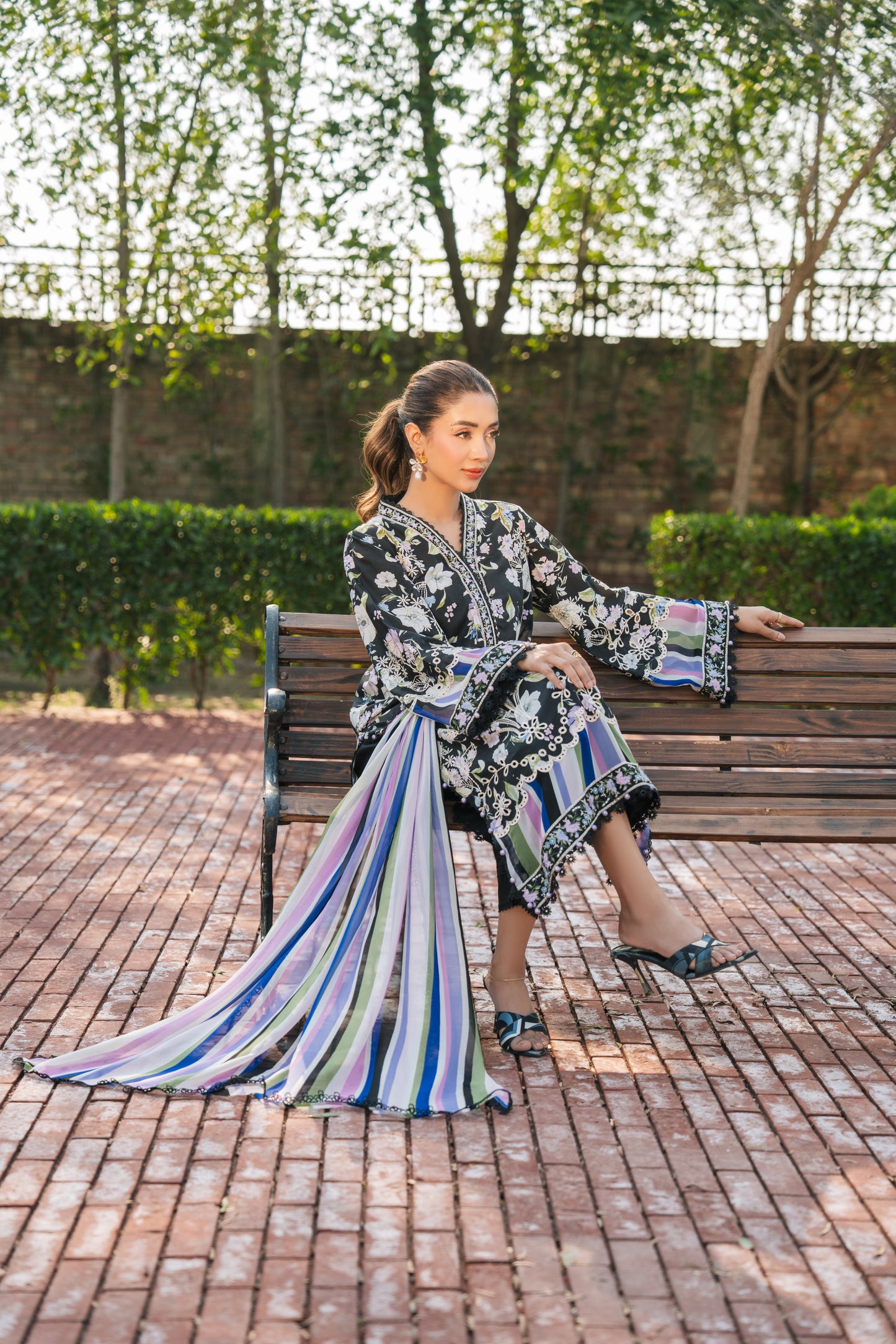 Rs 13500 Aneelas Stitched Lawn Print Emb 3pc [SPR-26-24-A] [Dispatch Time 2 Months]