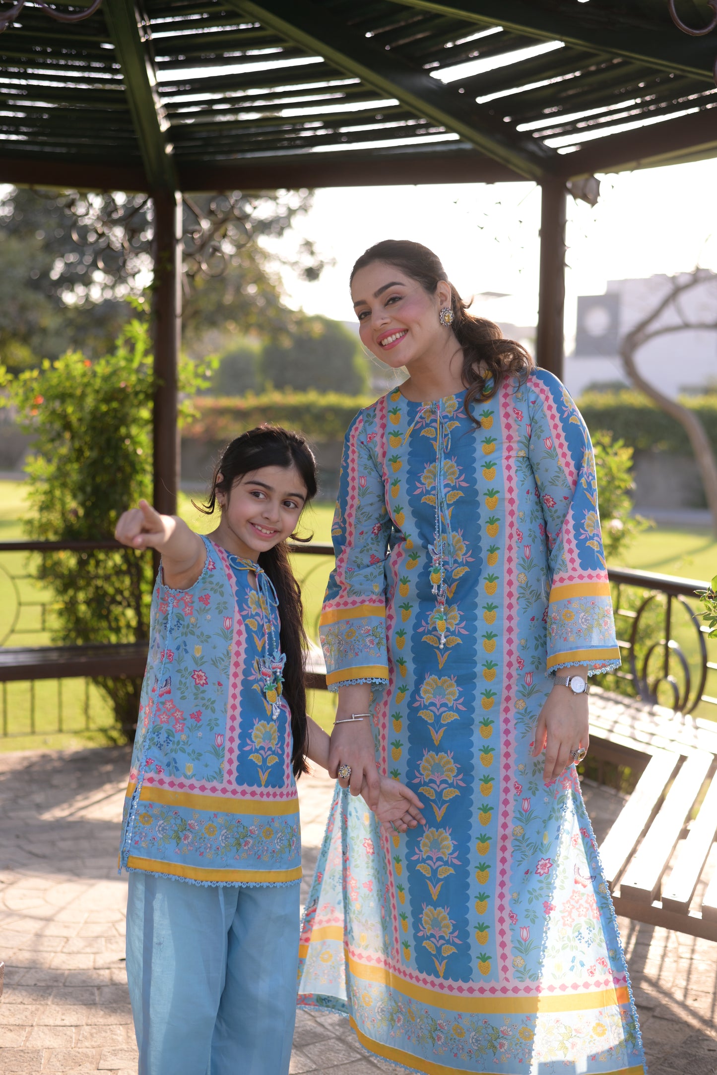 Rs 3500 Aneelas Kids Lawn Print 2pc [Without Sleeves] [KD-03-B] [Dispatch Time 2 Months]