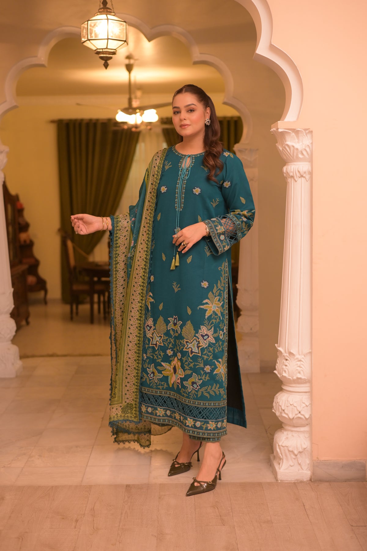 Aneelas Karandi Emb 3pc Silk Duppata [KR-26-01] [Dispatch Time 2.5 Months]