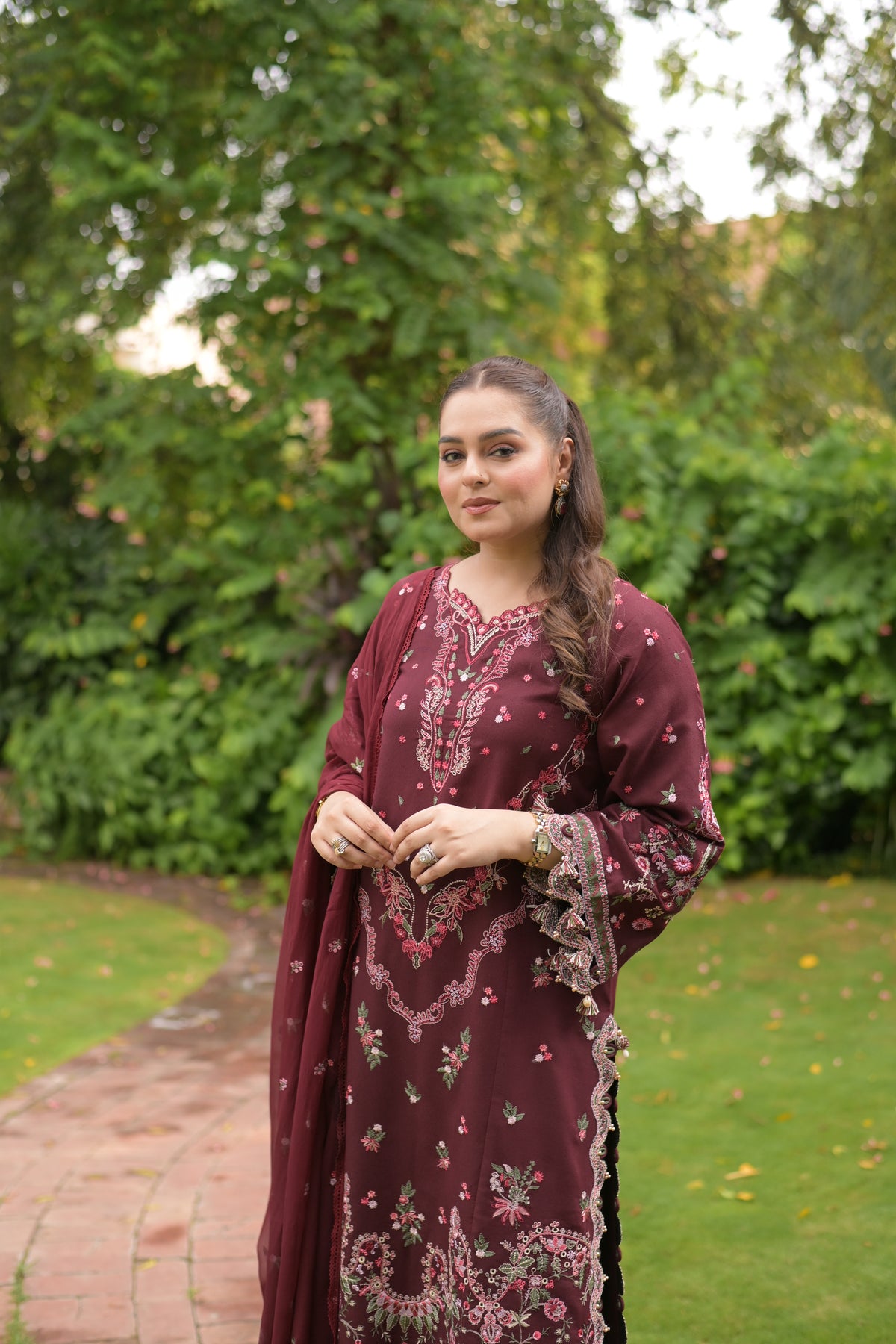 Aneelas Stitched Karandi Emb 3pc Chiffon Duppata [KR-26-06] [Dispatch Time 2.5 Months]